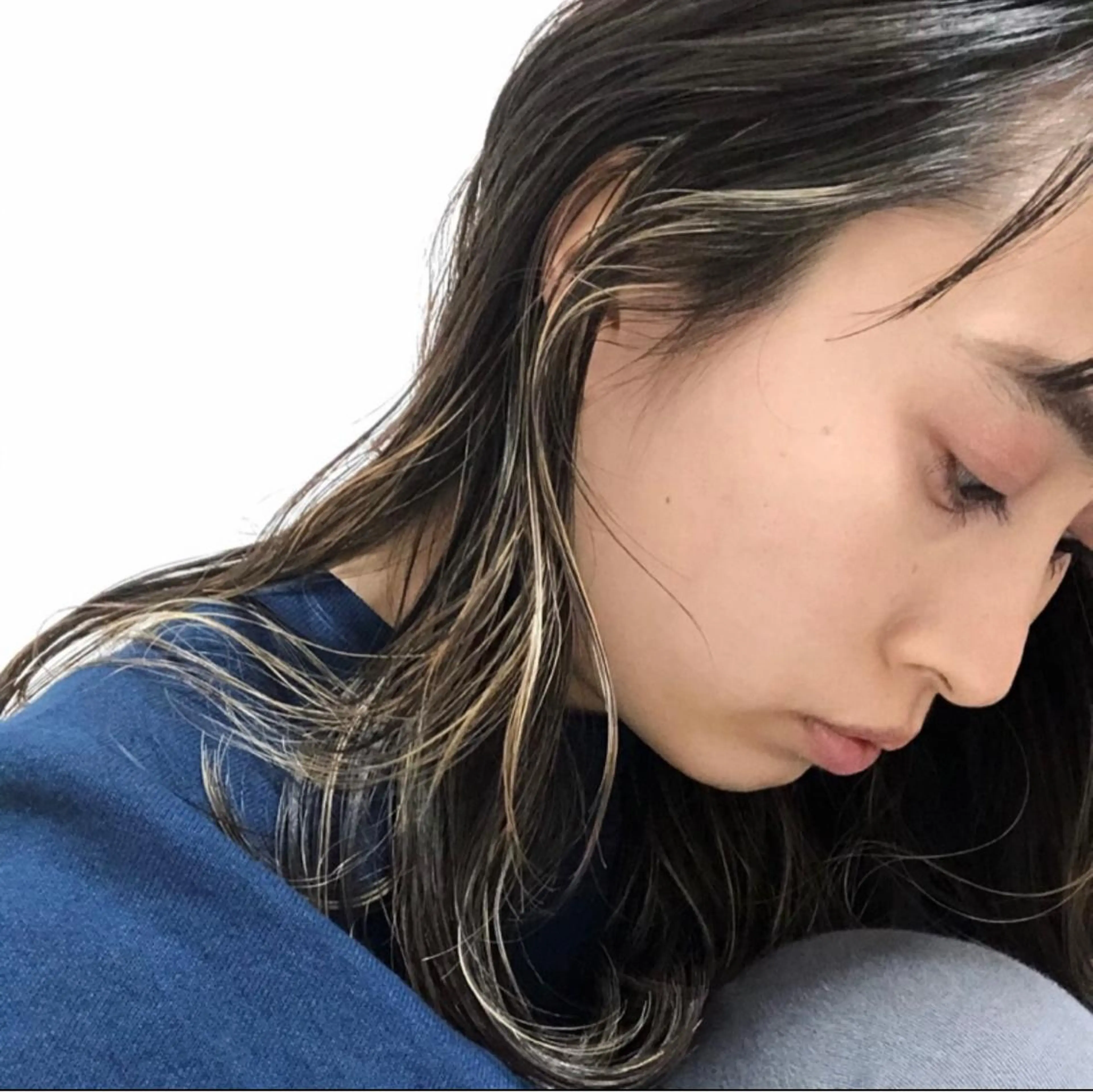 ロング カラー イヤリングカラー ハイライトカラー ハイライト aki/ハイライト /カラー専門美容師♡のヘアスタイル
