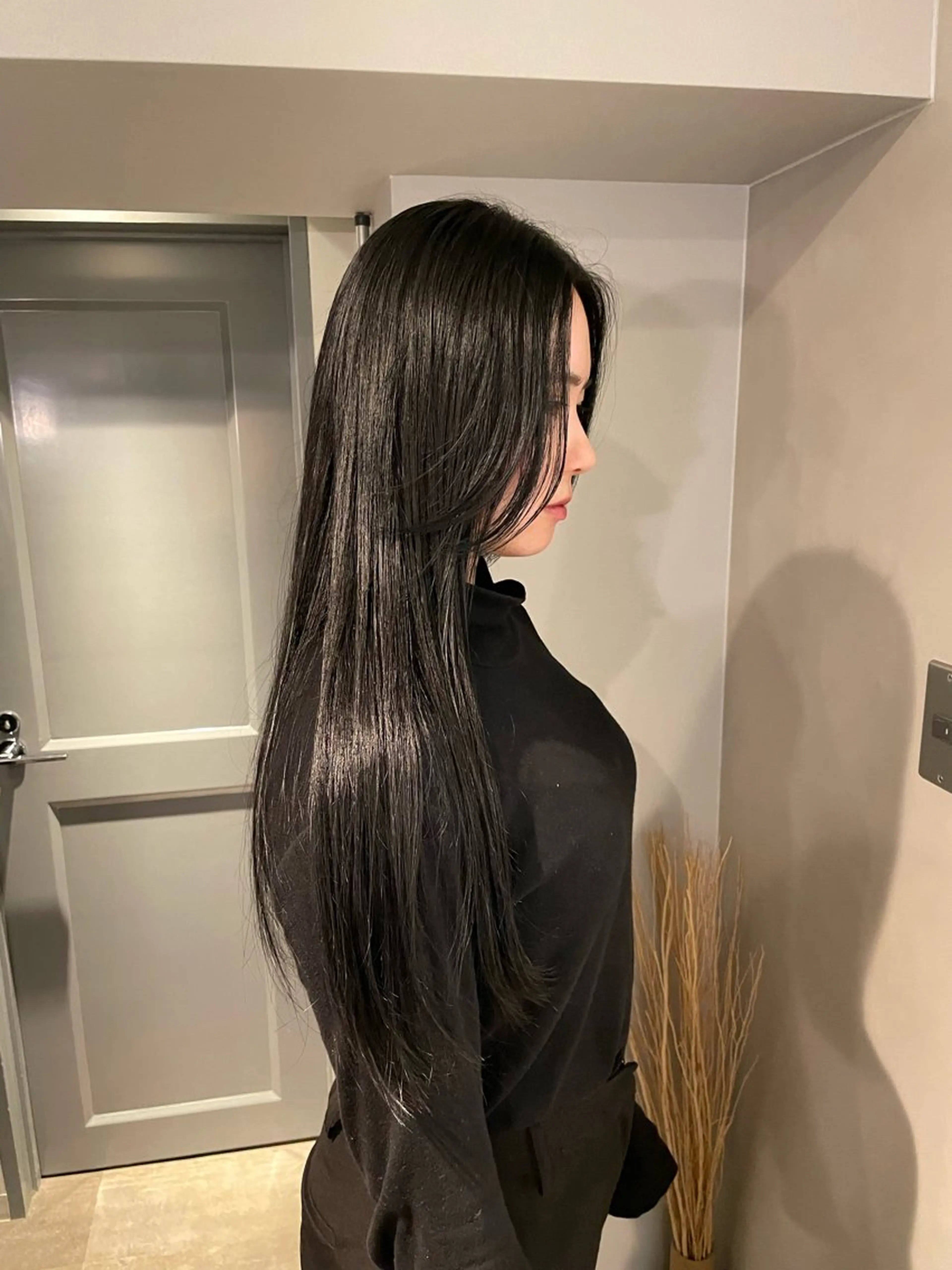 ロング 伊藤 愛里のヘアスタイル
