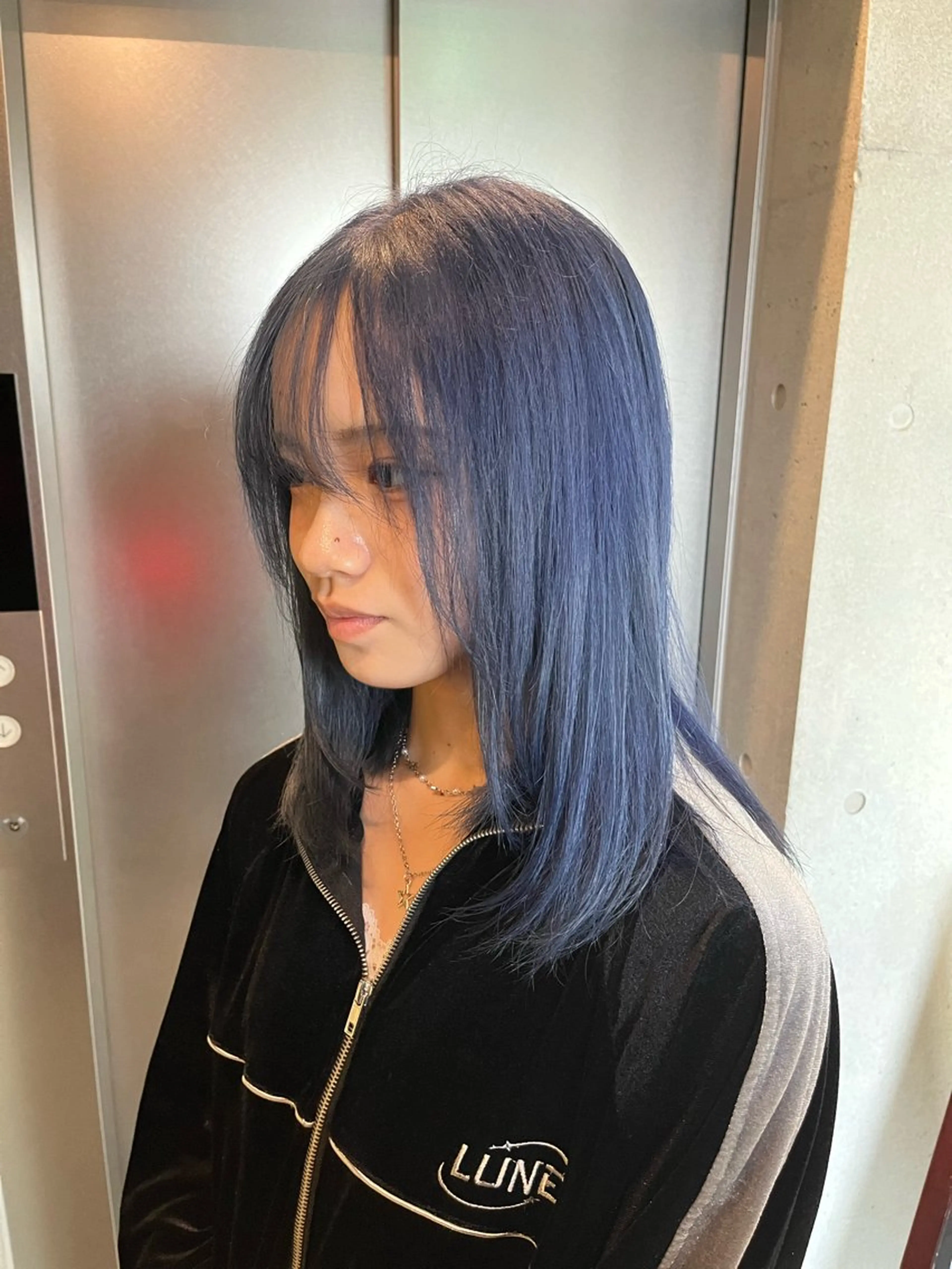 ミディアム カラー ヘアアレンジ カット ヘアカラー トリートメント 透明感カラー・ボブ リクト📸のヘアスタイル