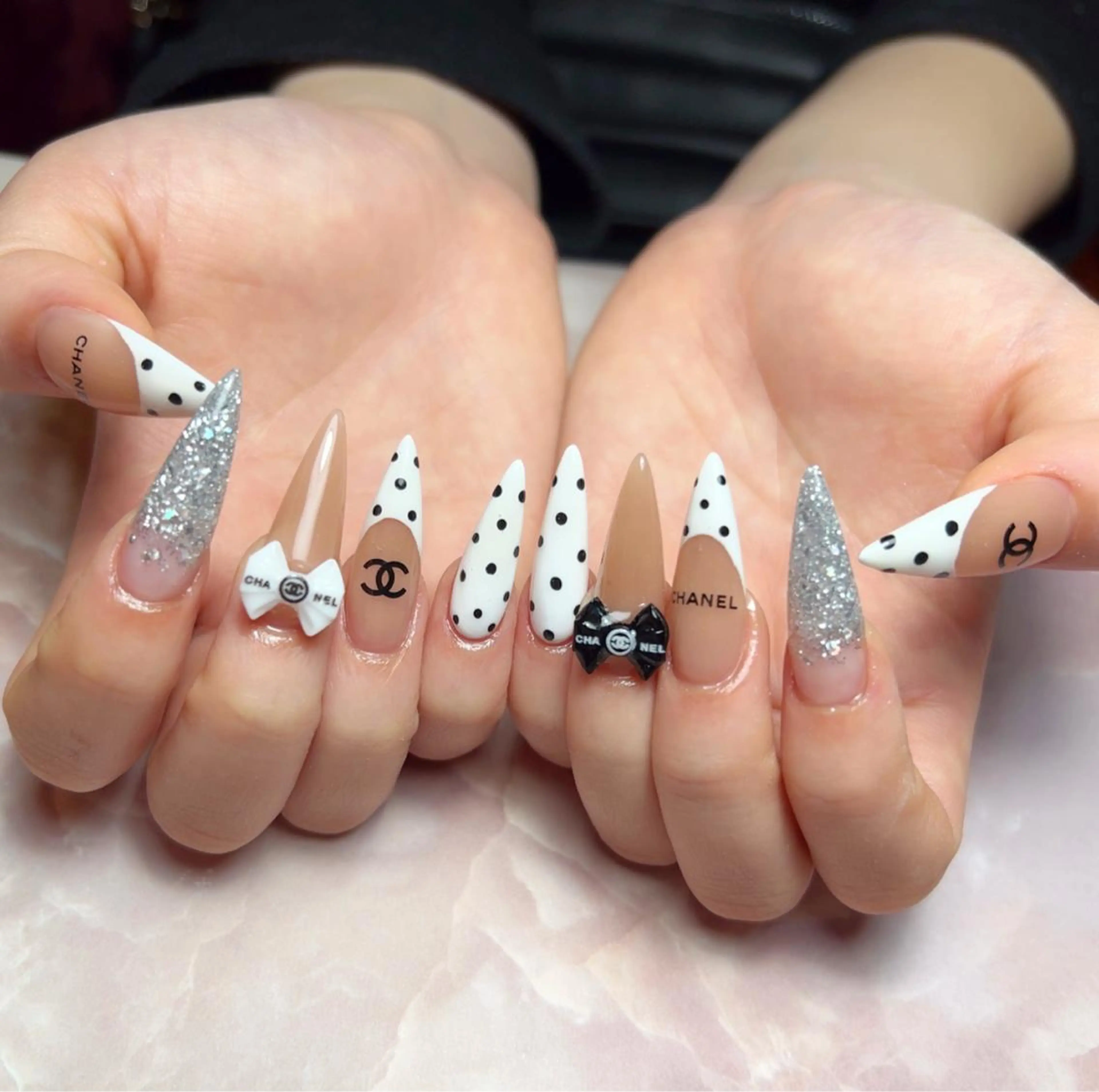 ロング ネイル nail salon azuのネイルデザイン