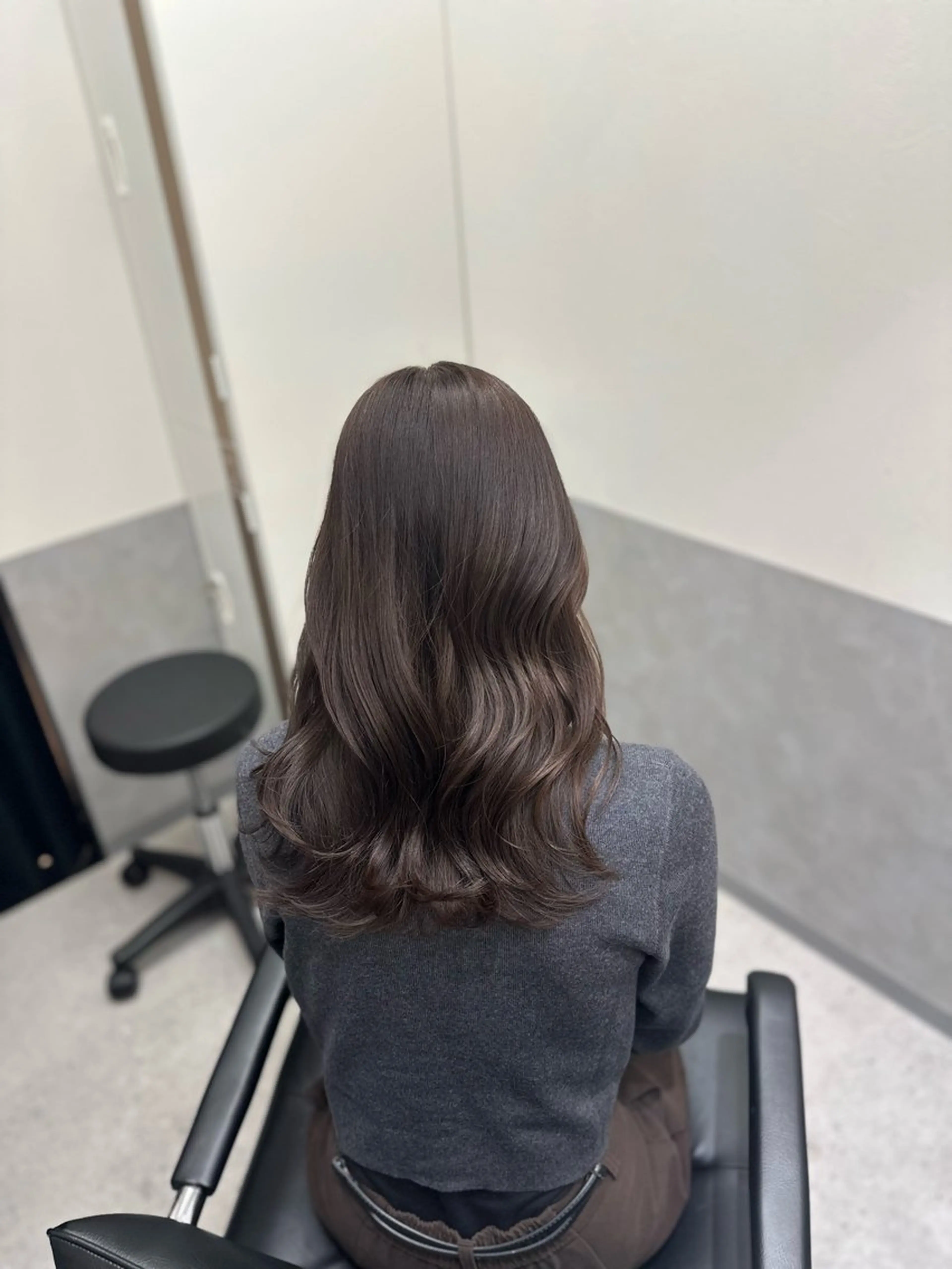 セミロング カラー カット ヘアカラー EMANON池袋3rd所属・ナチュラル艶髪 なおき｜池袋美容師のヘアスタイル