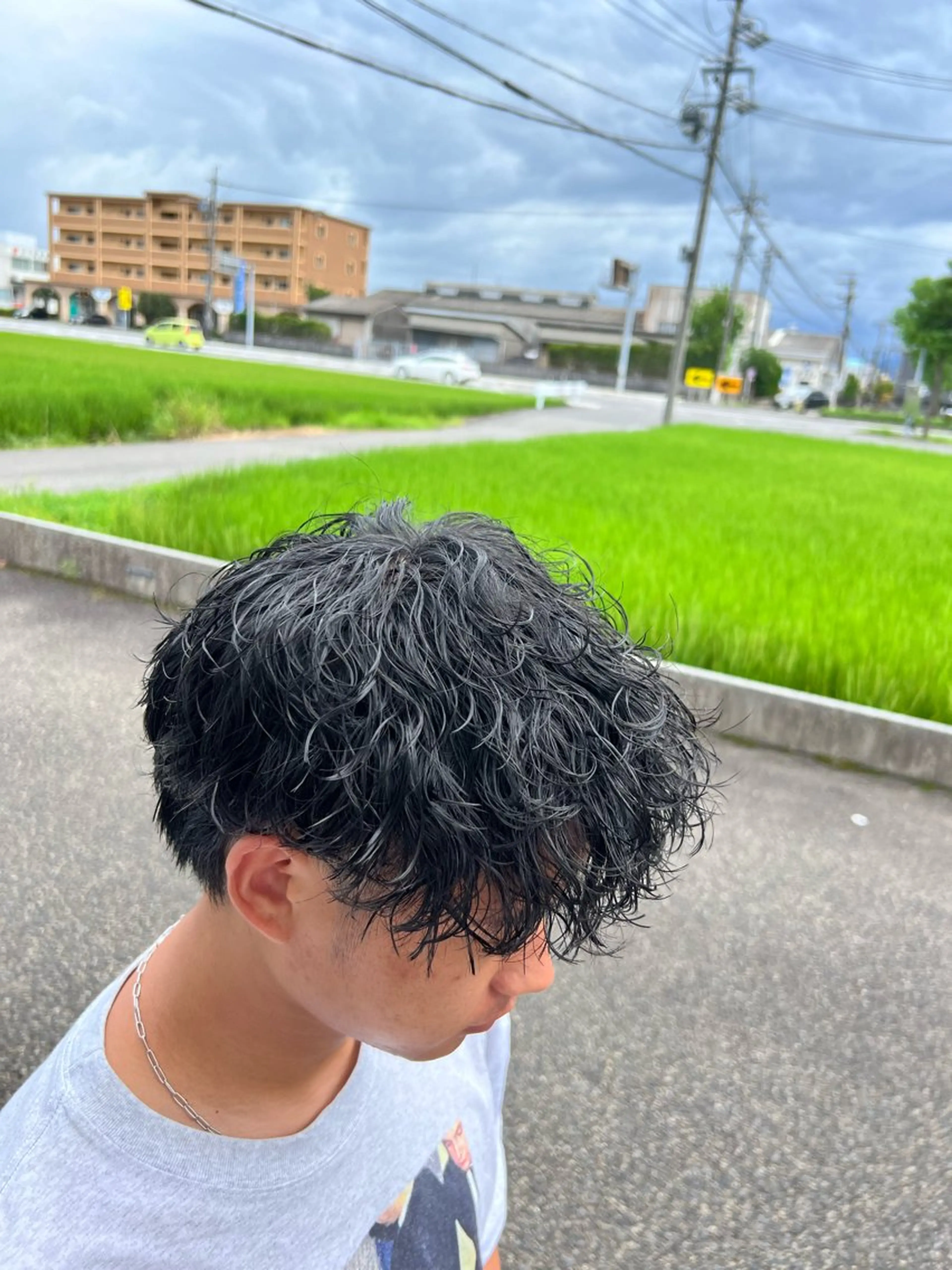 ショート パーマ メンズ メンズパーマ 波巻きパーマ TABOO.i 早野太郎のヘアスタイル