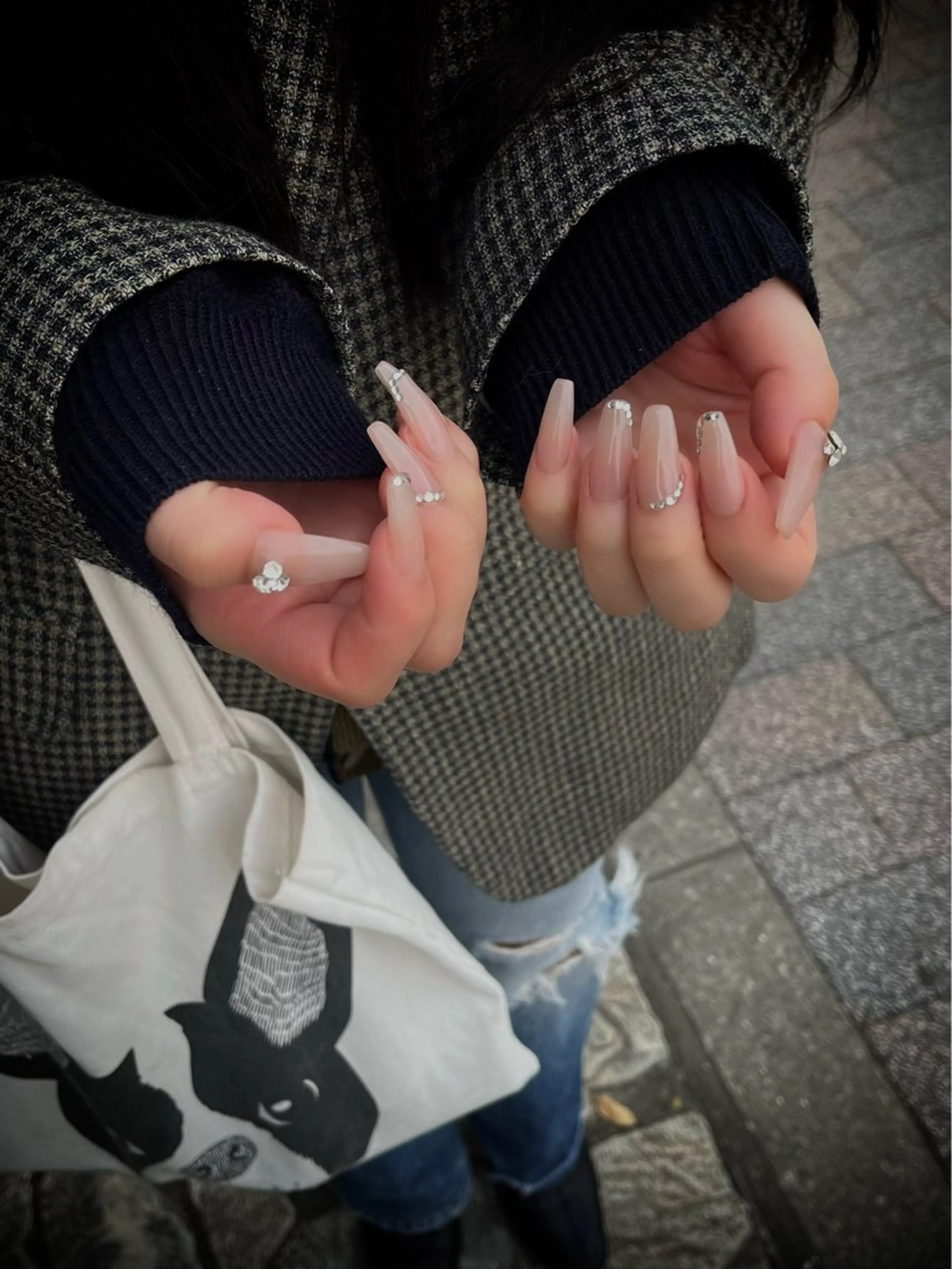 ネイル キラキラネイル マグネットネイル ワンカラーネイル スカルプネイル ワンホンネイル nine.🦋 YUKOのネイルデザイン