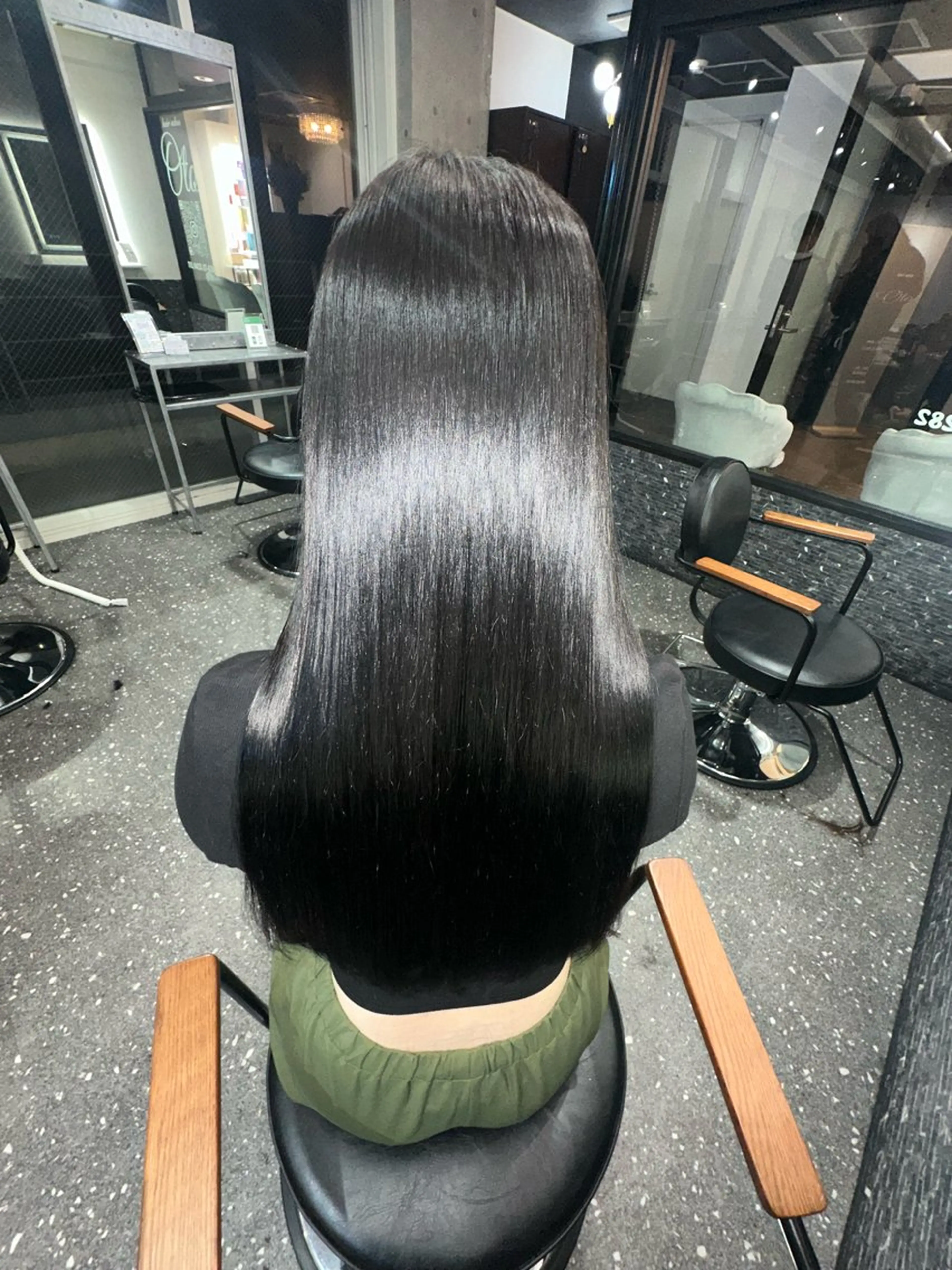 ロング カラー パーマ カット ヘアカラー 縮毛矯正 トリートメント 髪質改善⭐️縮毛矯正 吉祥寺⭐️Rinaのヘアスタイル