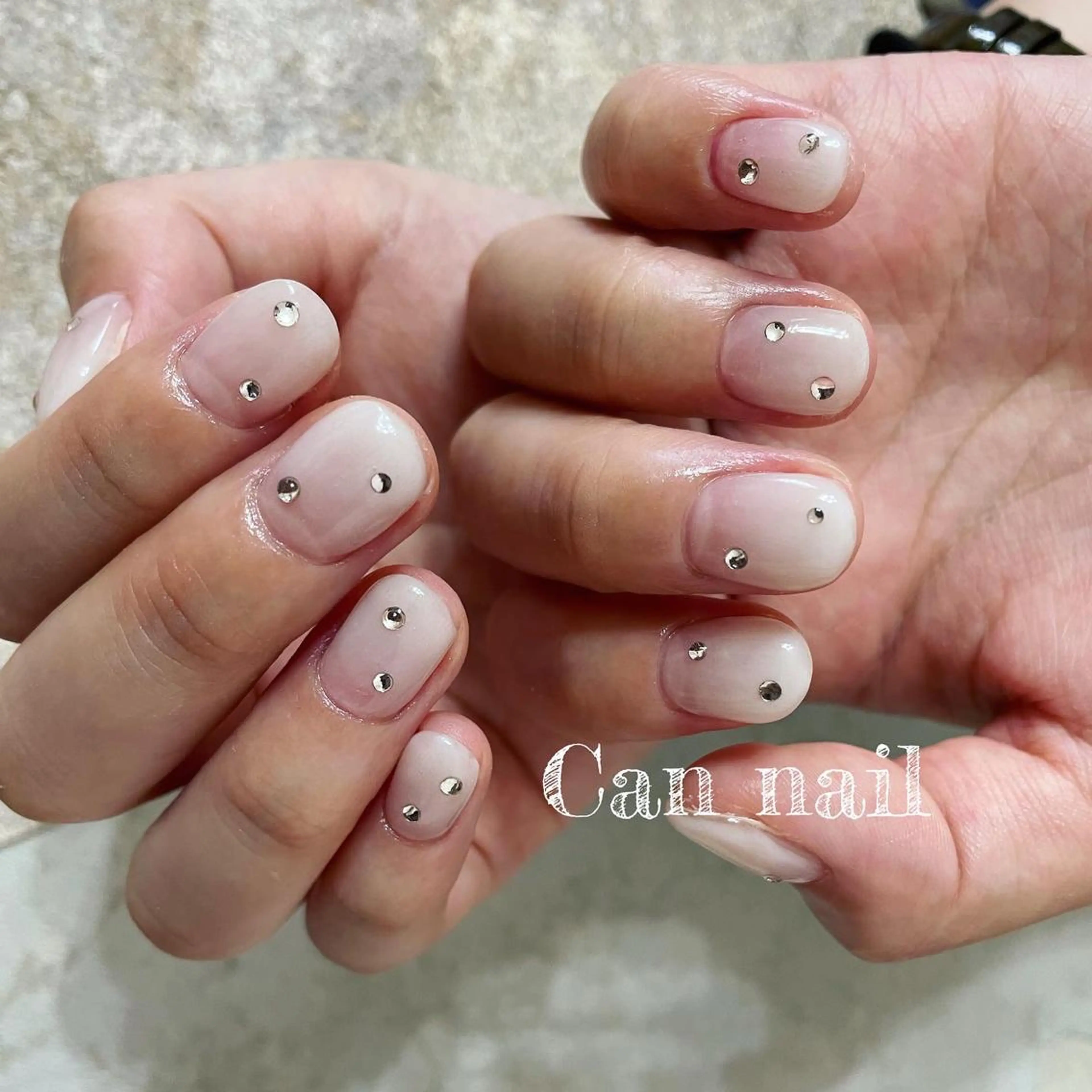 ショート ネイル ストーンネイル Parfum パルファンのネイルデザイン