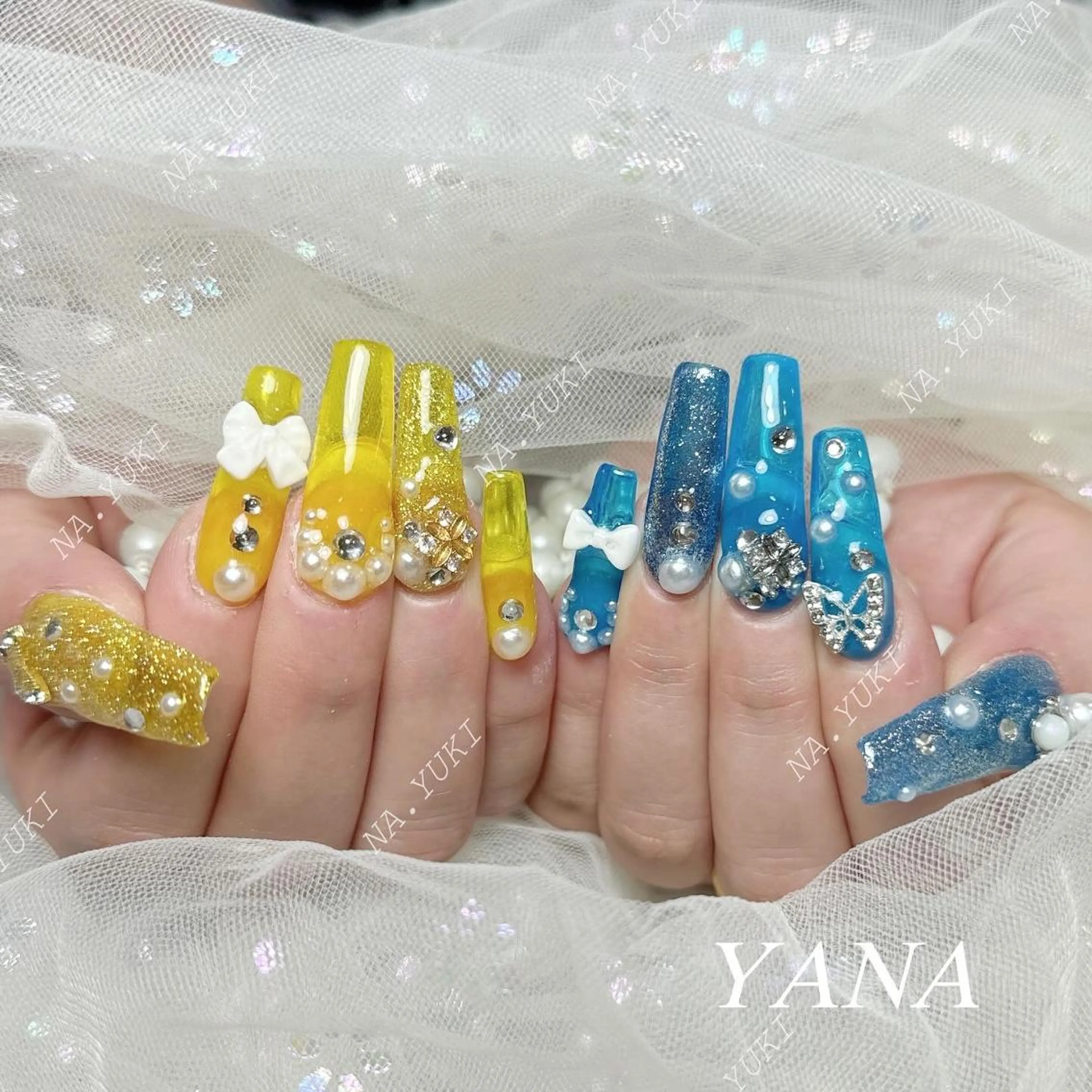 ネイル ハンドネイル 🦋 Queenieのネイルデザイン