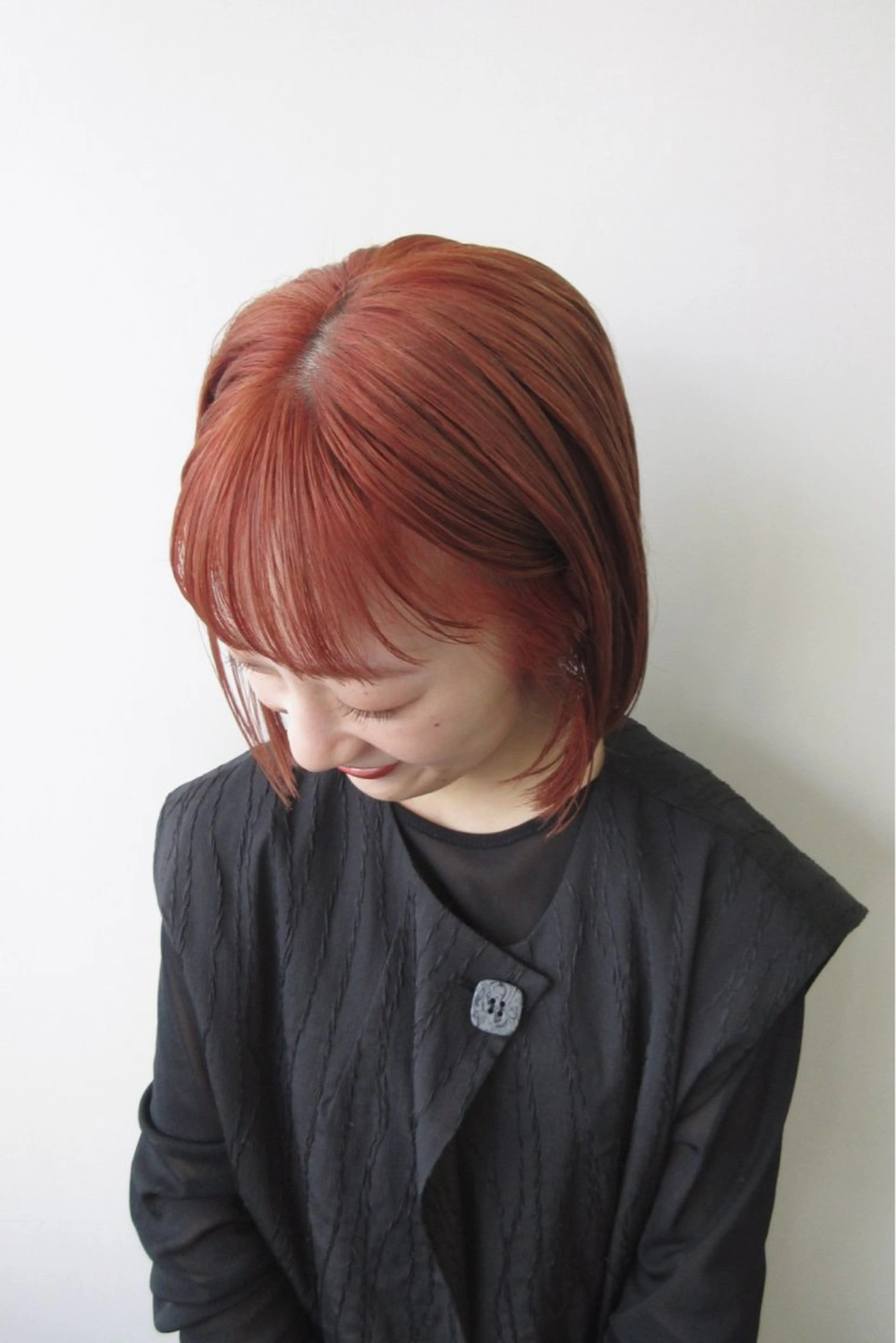 ショート カラー ワンレンボブ ショートボブ ブラウンカラー オレンジ オレンジブラウン ヘアカラー Terve. 杉山 将悟のヘアスタイル