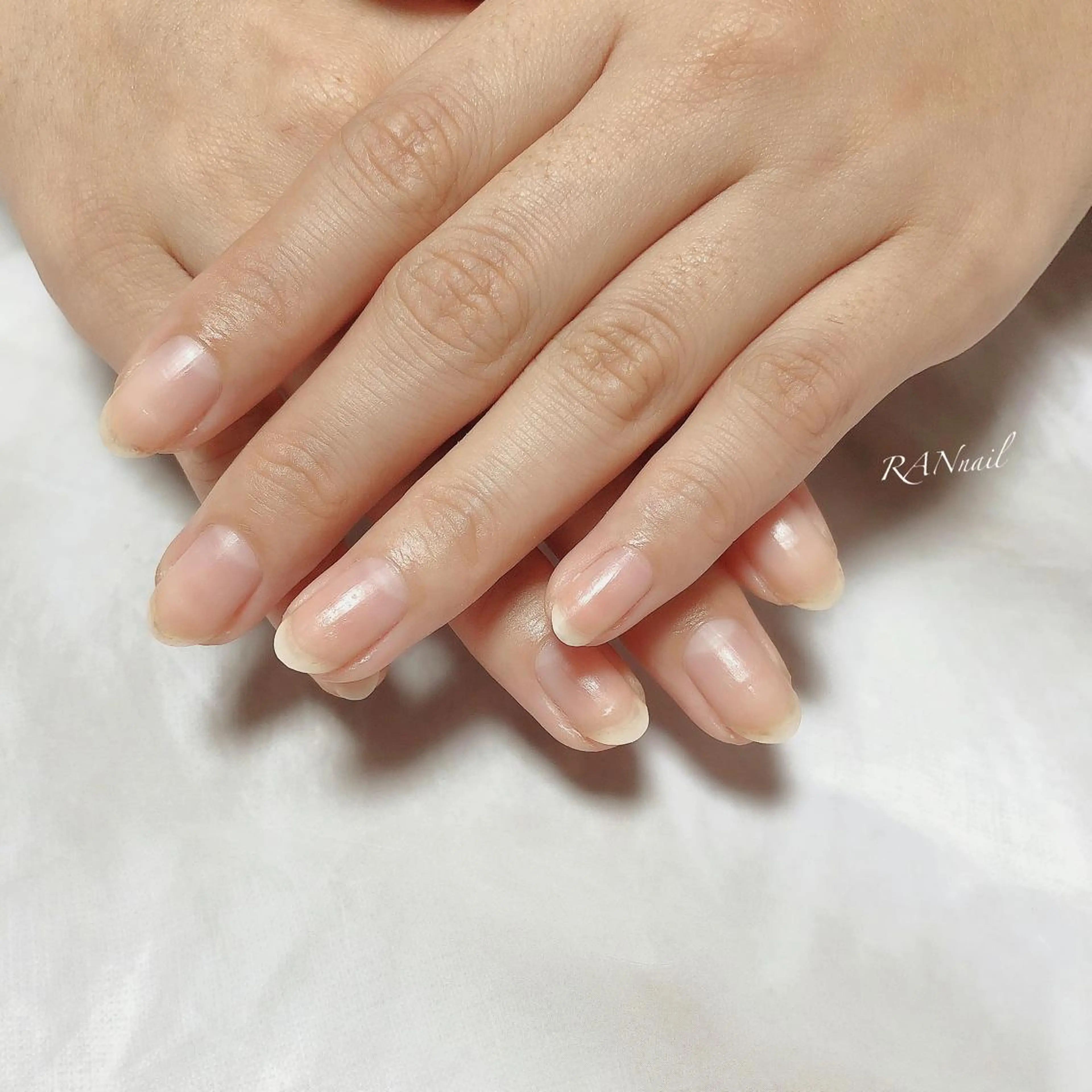 ネイル フレンチネイル ジェルネイル オフィスネイル 冬ネイル ハンドケア RAN nail 〜ランネイル〜所属・RAN nailのネイルデザイン