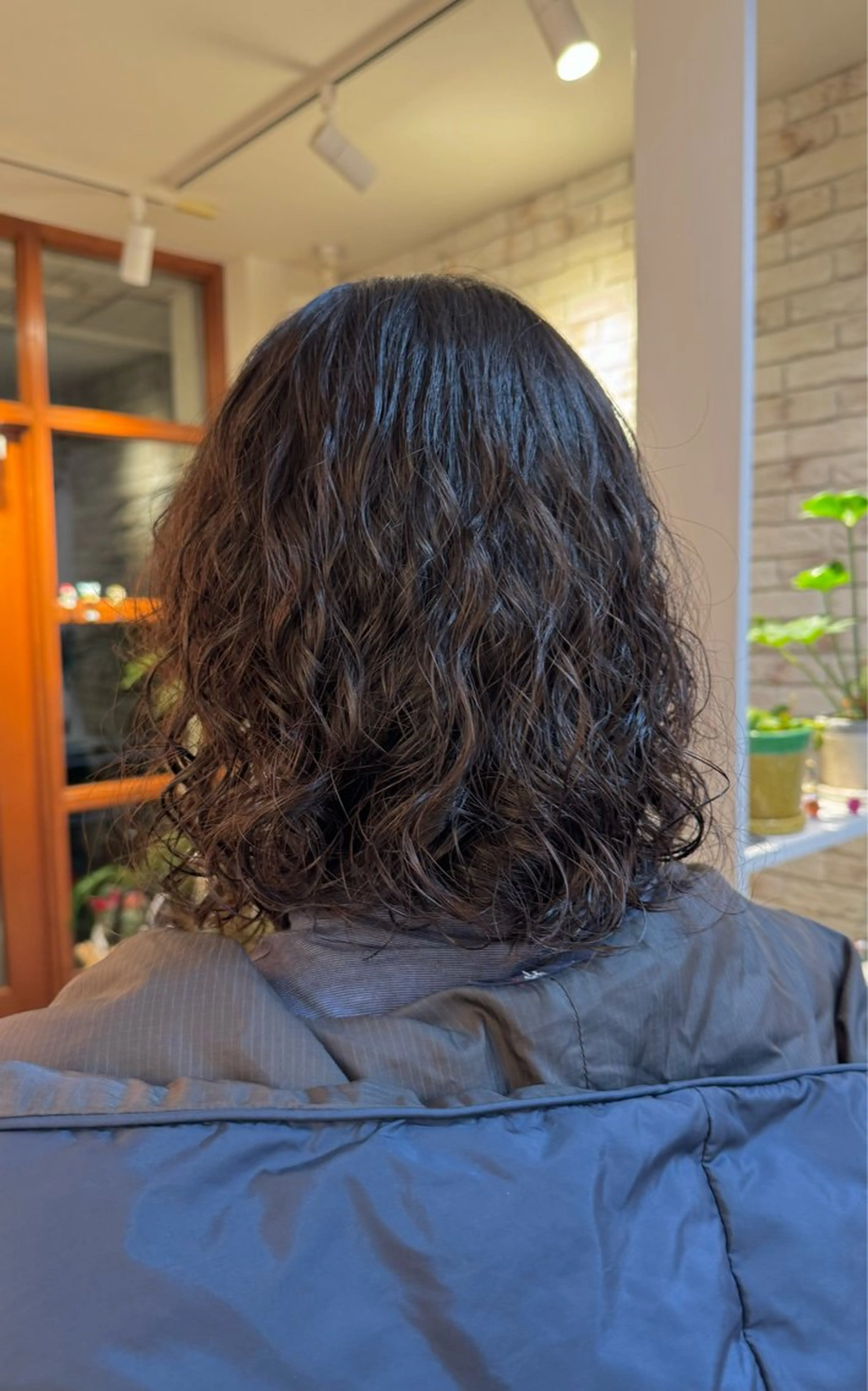 ミディアム ミディアムパーマ カット パーマ トリートメント oceano🌎小林 穂乃花のヘアスタイル