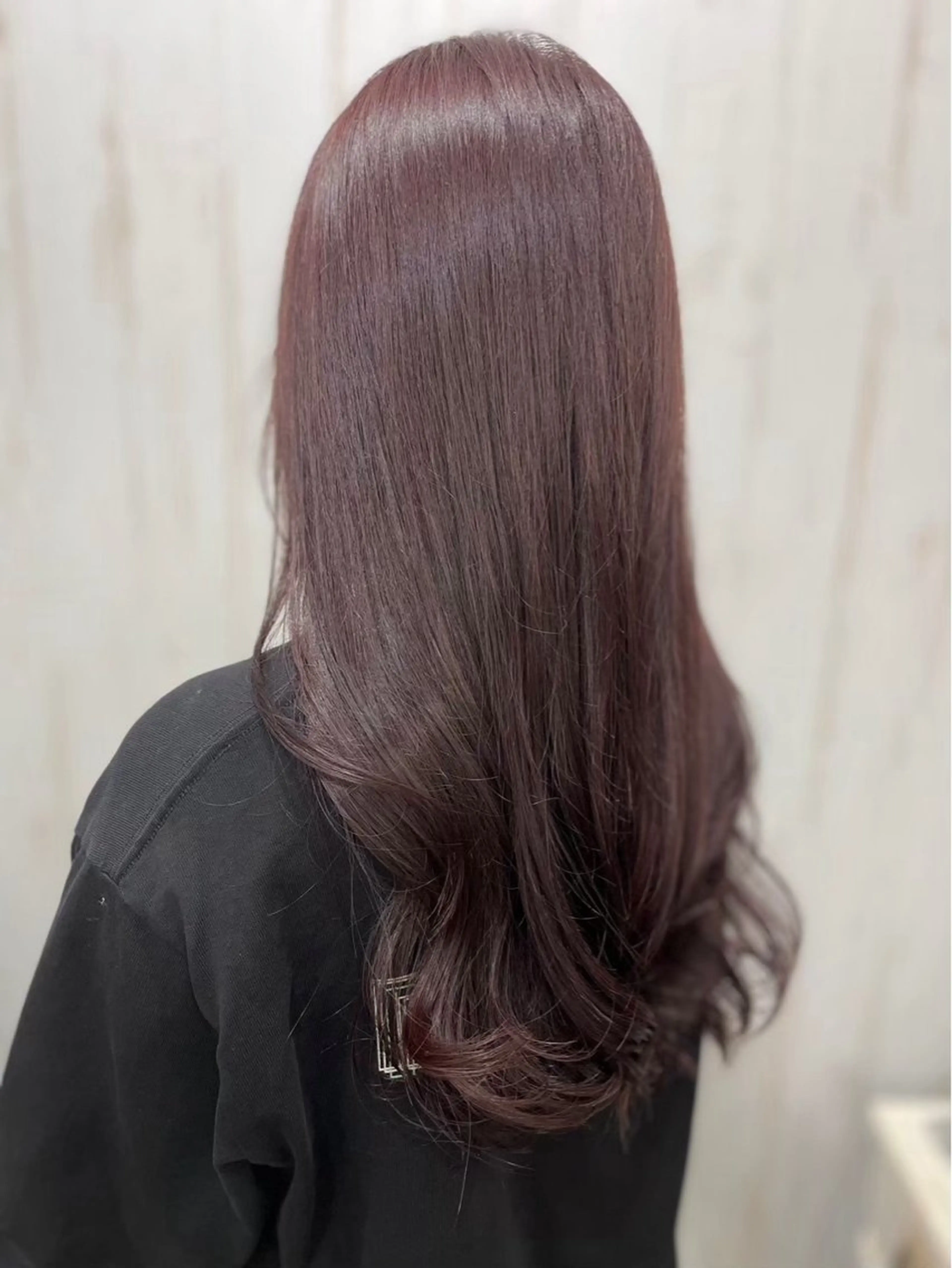 ミディアム カラー アトリエマイ北千住所属・永塚 萌花のヘアスタイル