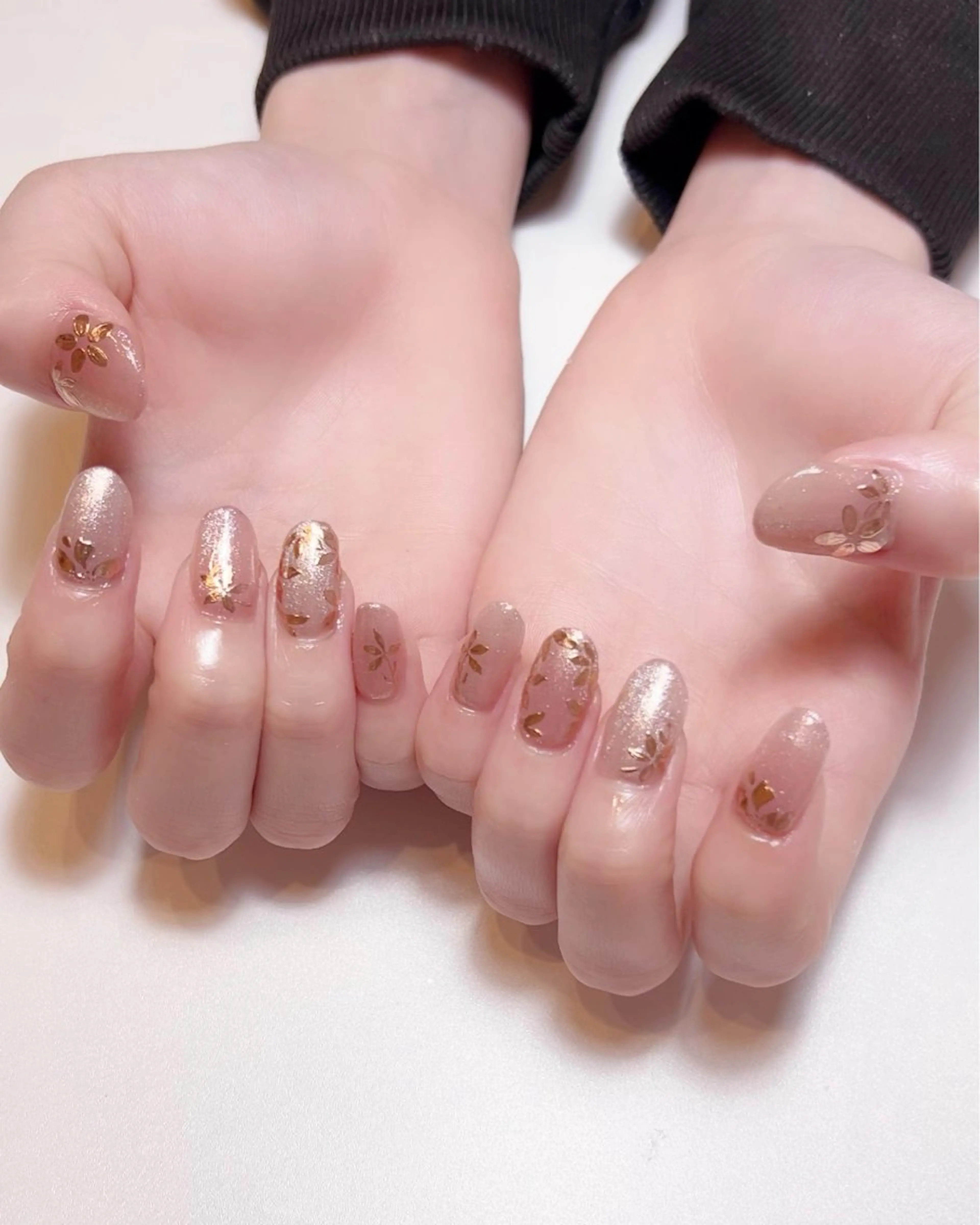 ネイル フラッシュネイル フラッシュマグ 持ち込み ハンドネイル Peach nail 🍑kaoriのネイルデザイン