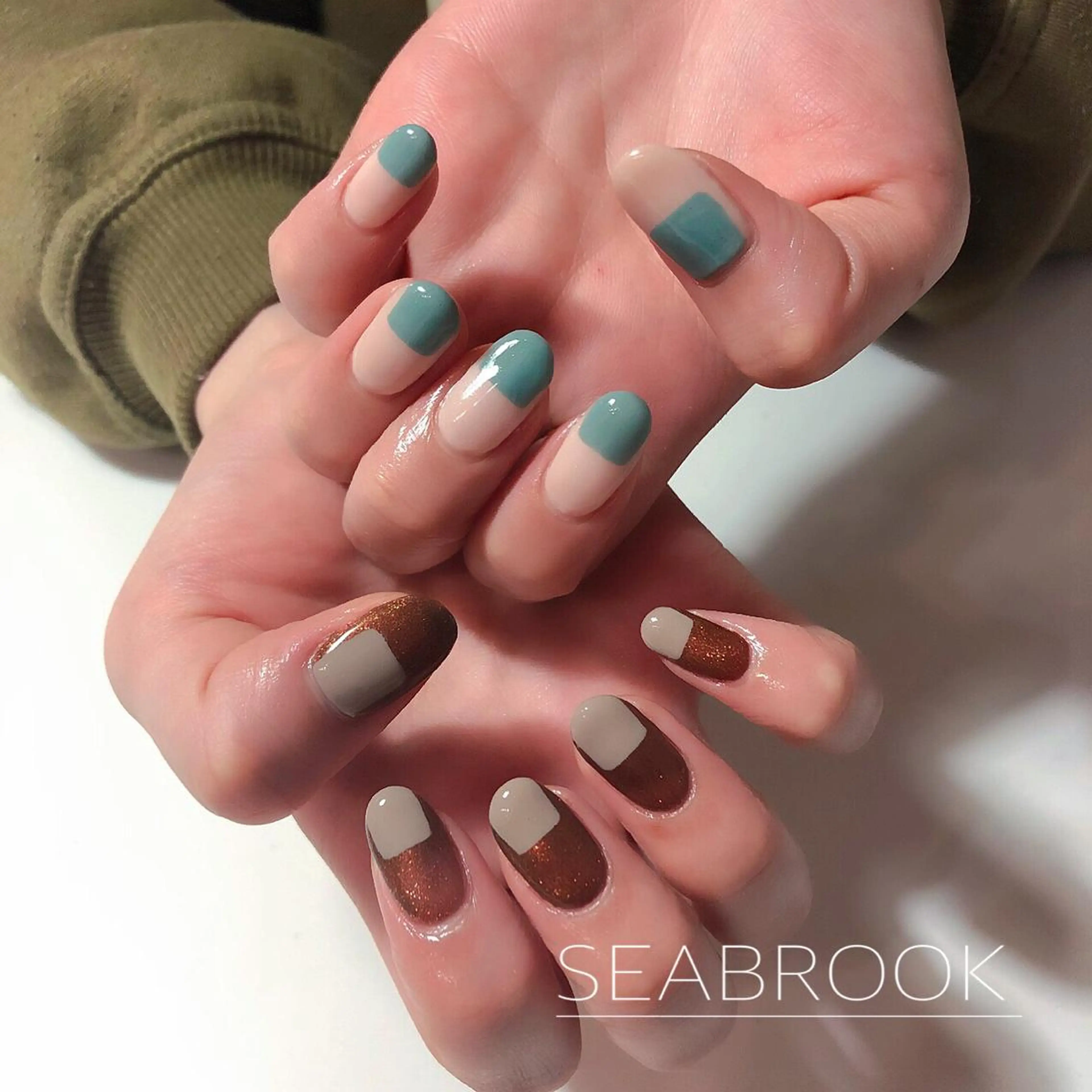 ネイル 鈴木 奈穂子のネイルデザイン