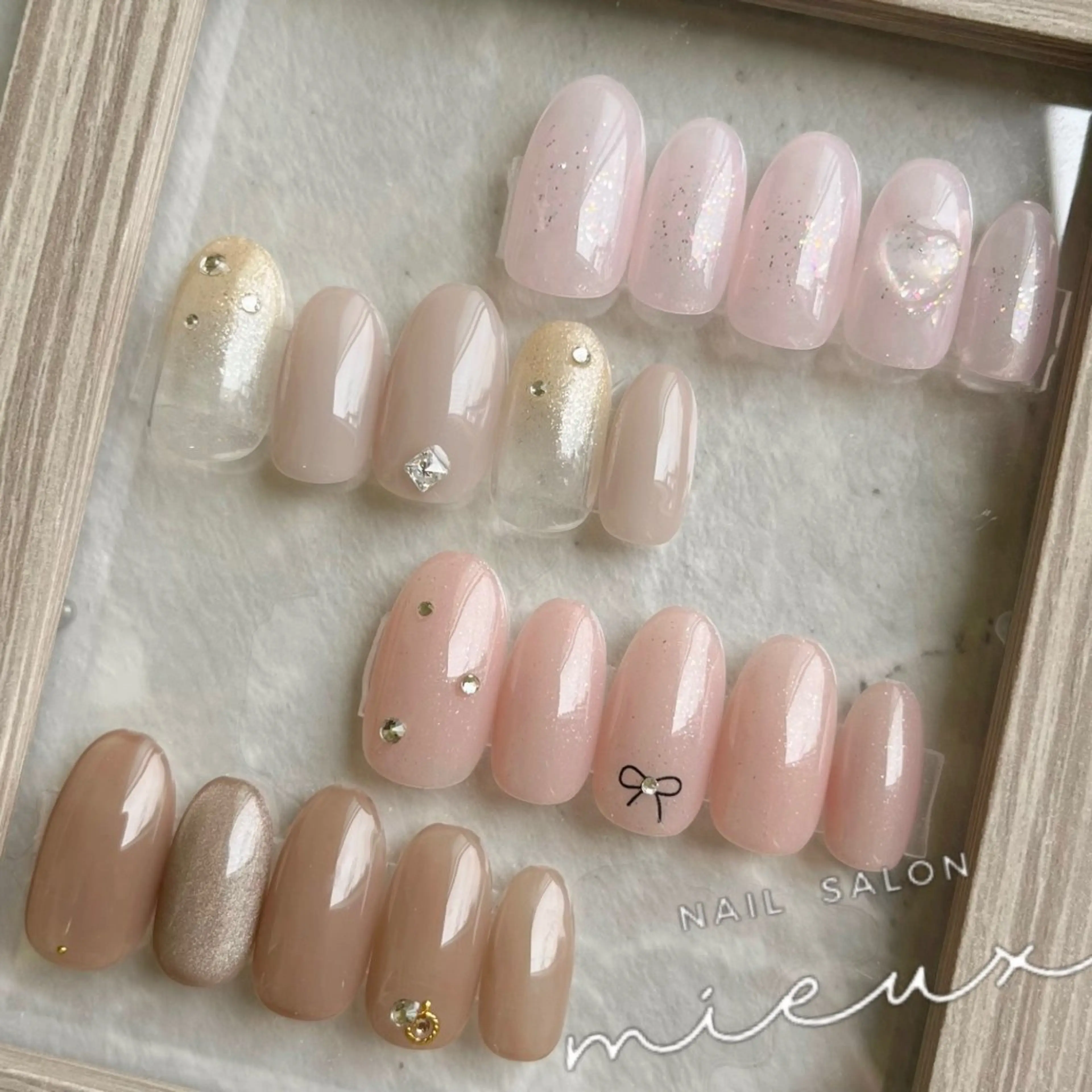 ネイル ハンドネイル mieux ariiiのネイルデザイン