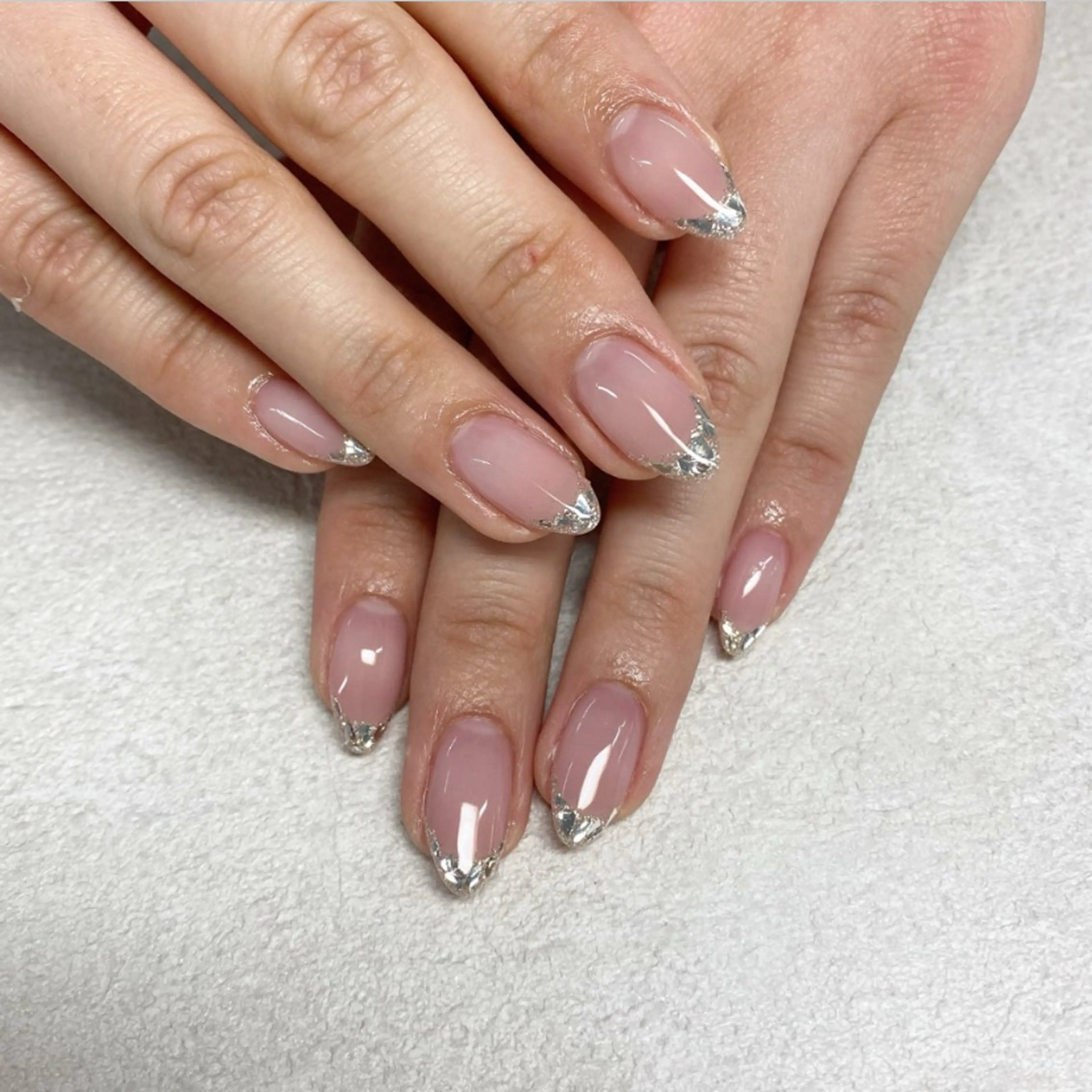ネイル フレンチネイル ガラスフレンチ nailst 高橋のネイルデザイン