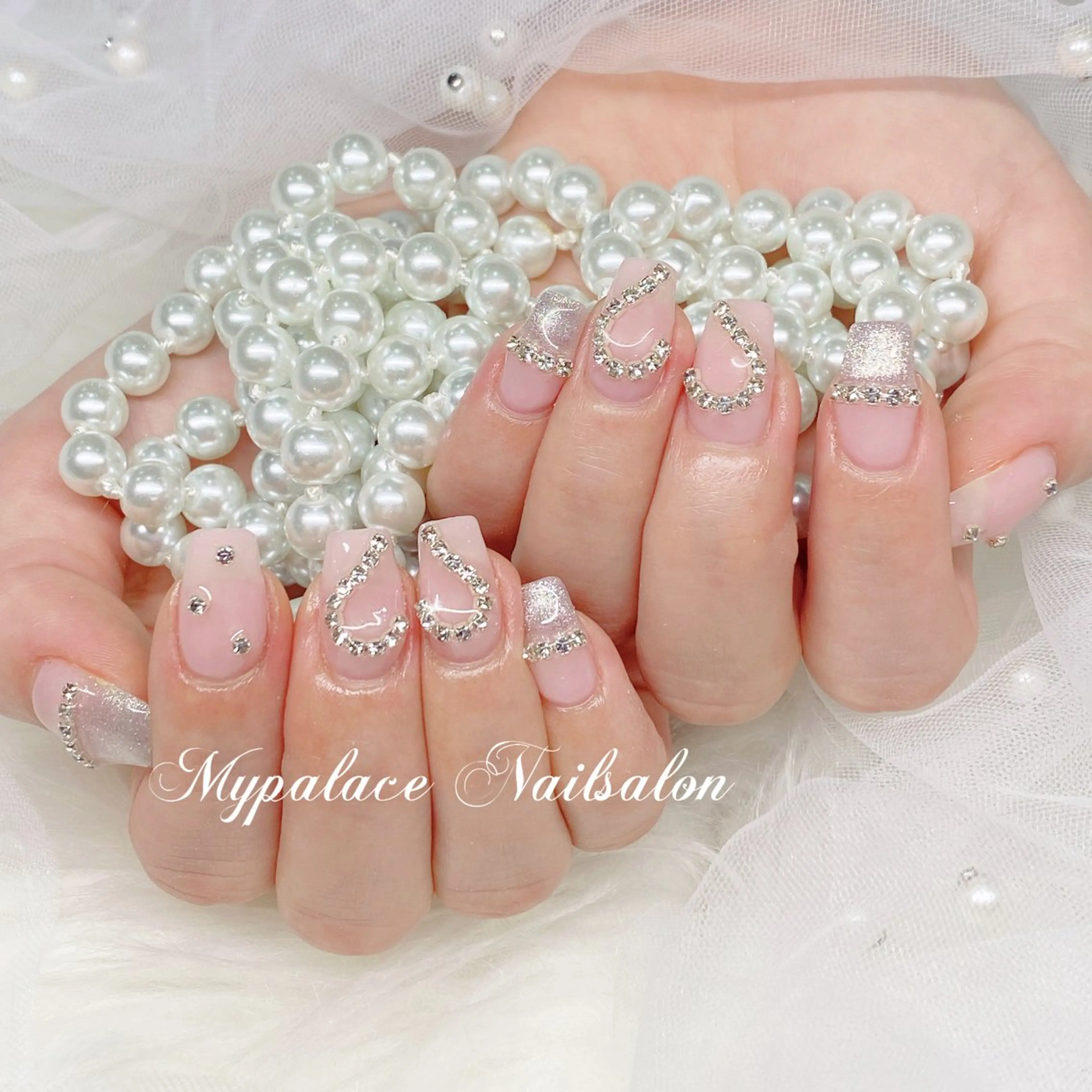 ネイル グラデーション マグネットネイル ピンク ワンホンネイル ハンドネイル Yuis Nailスカルプ専門のネイルデザイン