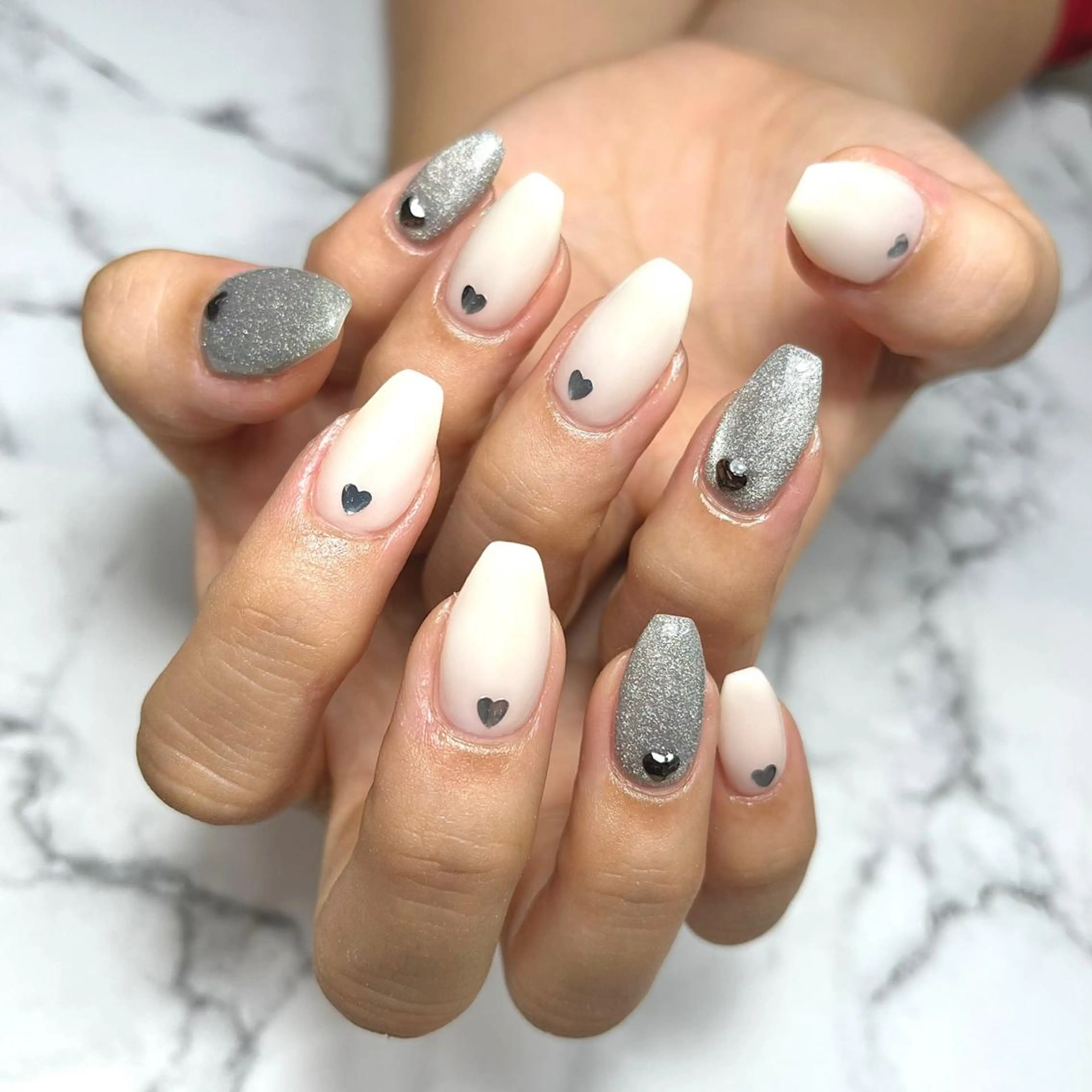ネイル アートネイル ハート 韓国ネイル マグネットネイル ニュアンスネイル ハンドネイル NAIL NOWのネイルデザイン