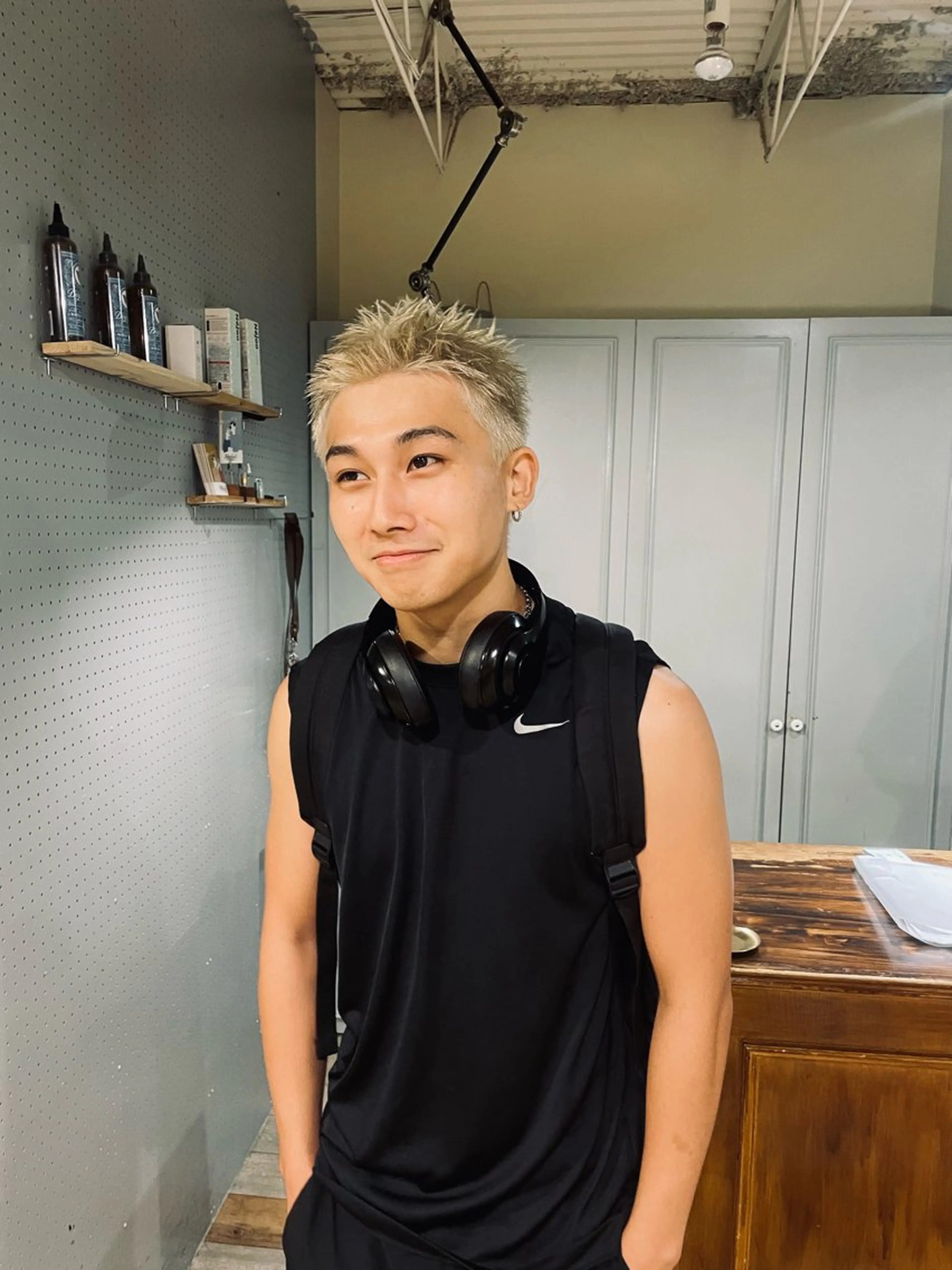 ショート カラー メンズ メンズブリーチ メンズハイトーン ブリーチ デザインカラー ハイトーンカラー カット ヘアカラー トリートメント 🤩噂のMr.髪ポジ ティブ®️yu🤩のヘアスタイル