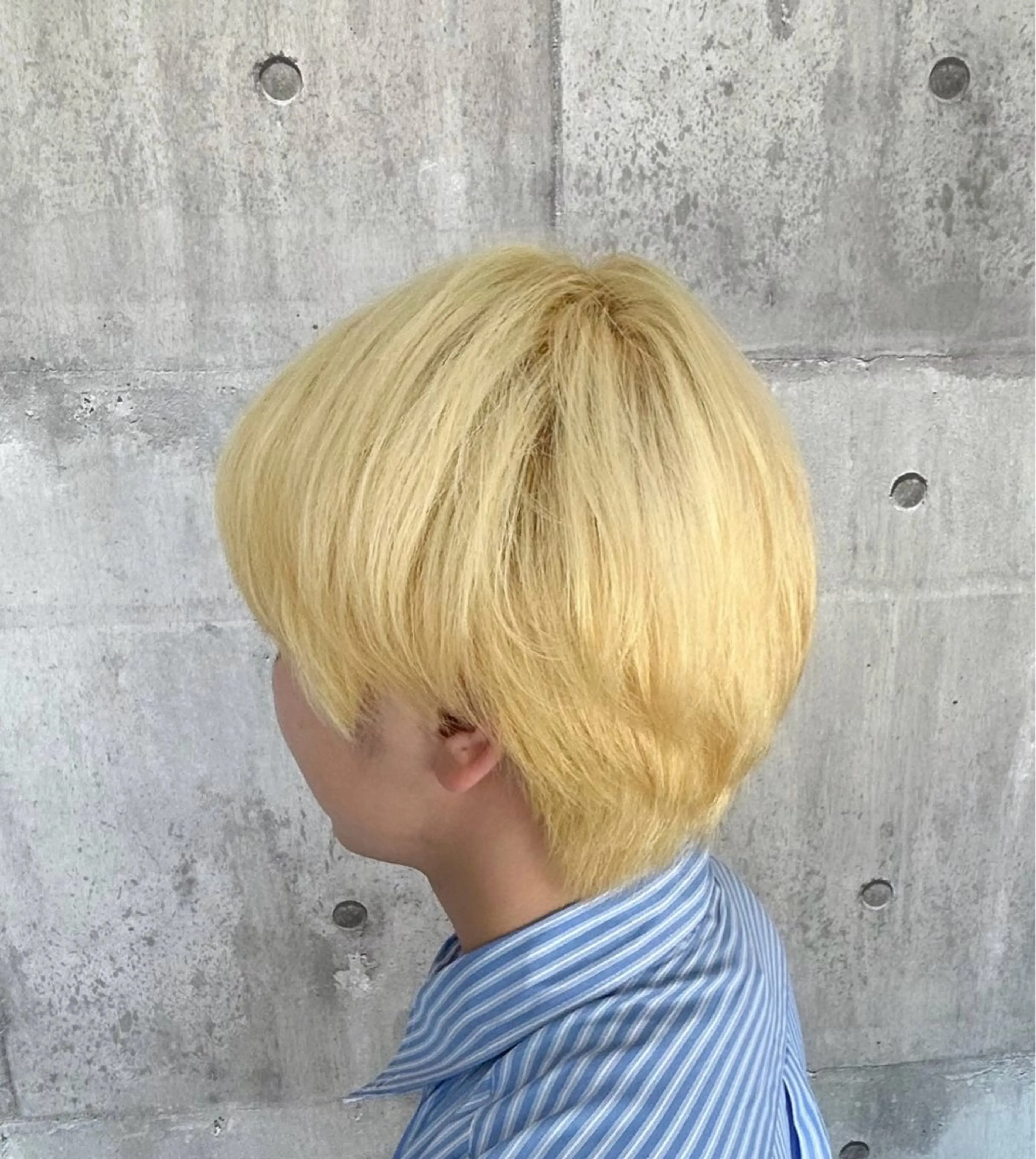 ショート ヘアカラー トリートメント ウィチ所属・縮毛矯正と髪質改善 ⭐️桐生翼のヘアスタイル