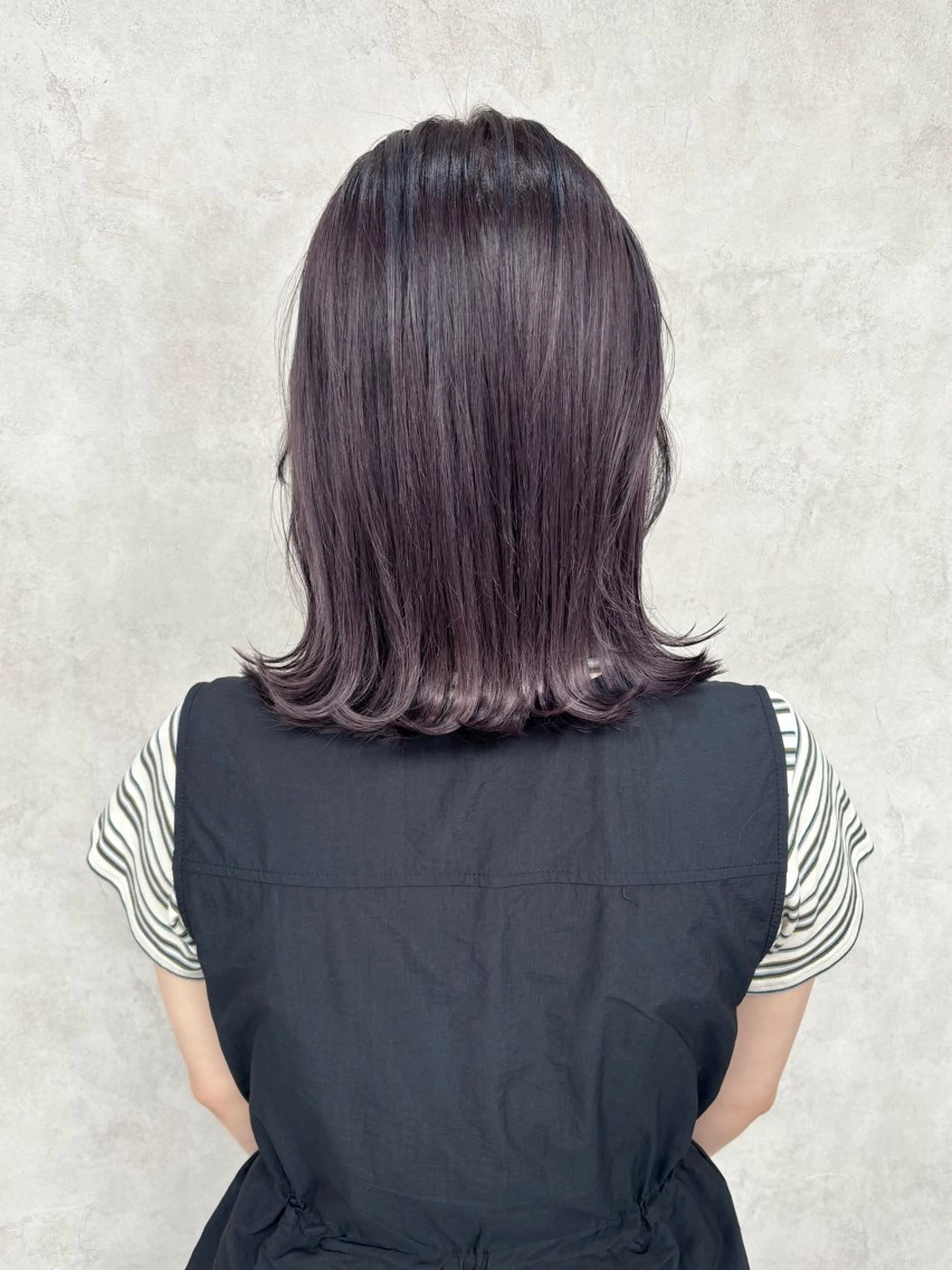 ミディアム カラー 篠田 あずさのヘアスタイル