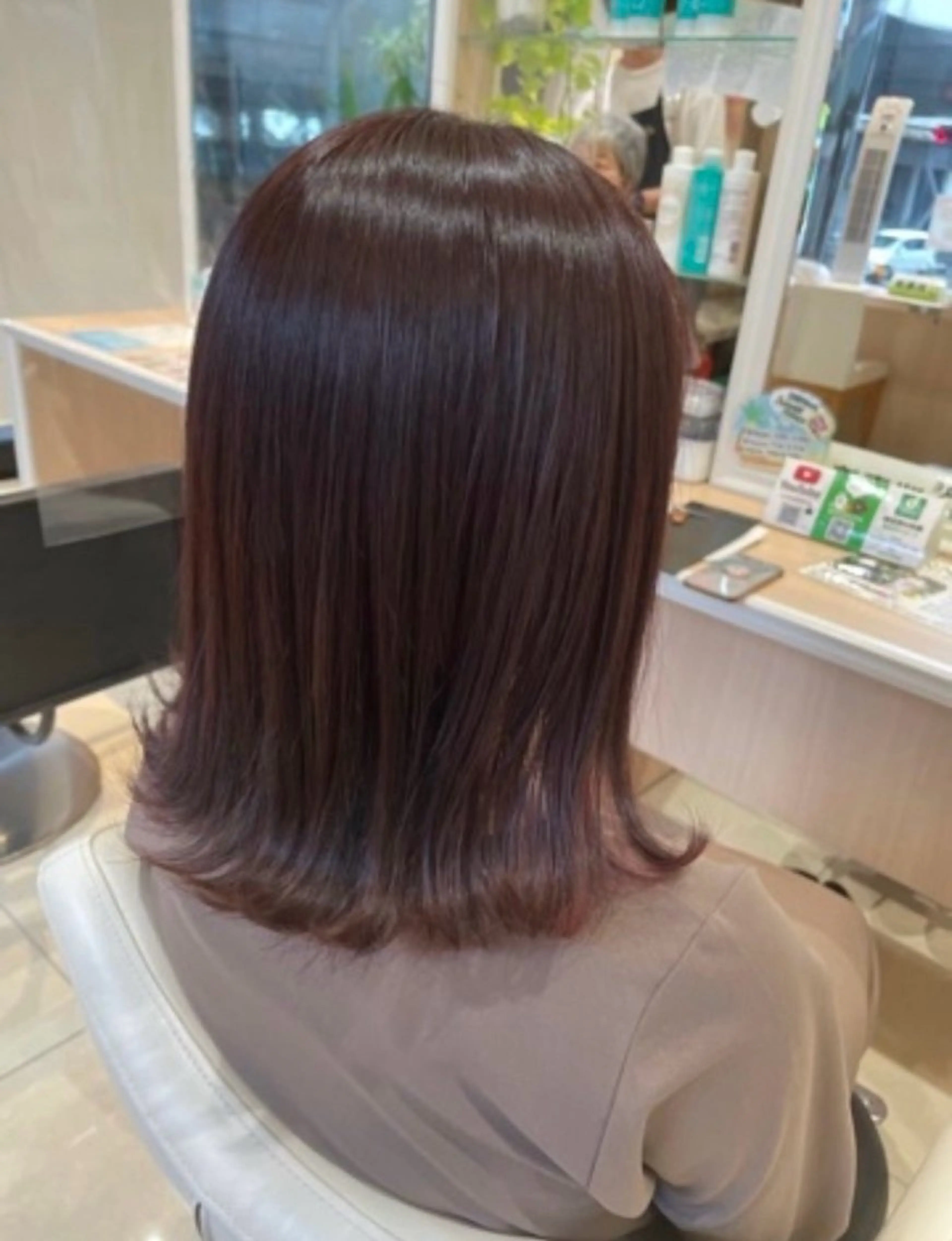 カラー 若槻 美有のヘアスタイル