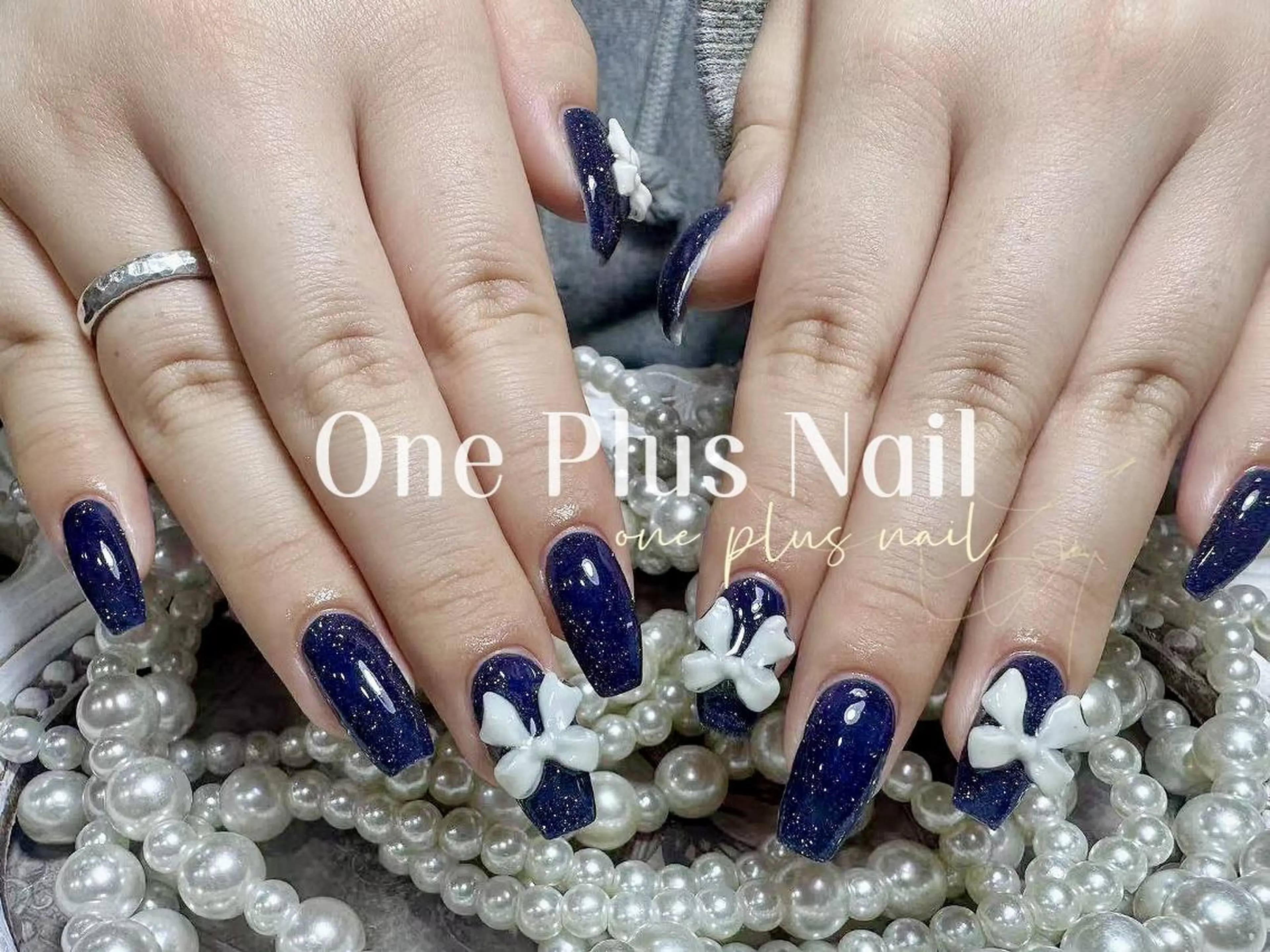 ネイル アートネイル オーロラネイル ガーリー キラキラネイル 韓国ネイル One Plus Nail Salonのネイルデザイン