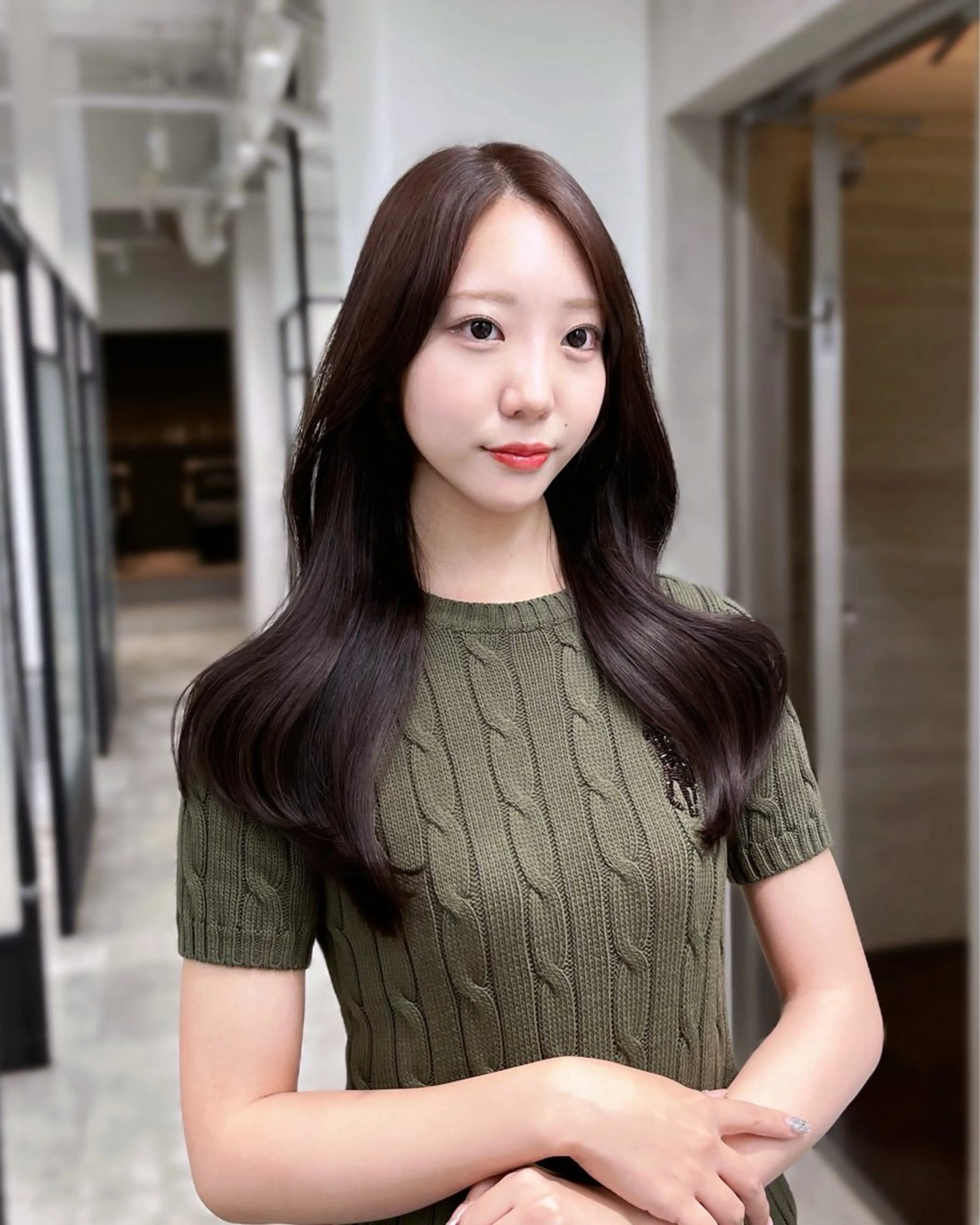セミロング 韓国風ヘア レイヤーカット カット トリートメント 韓国レイヤーカット 髪質改善▫️水野有真のヘアスタイル