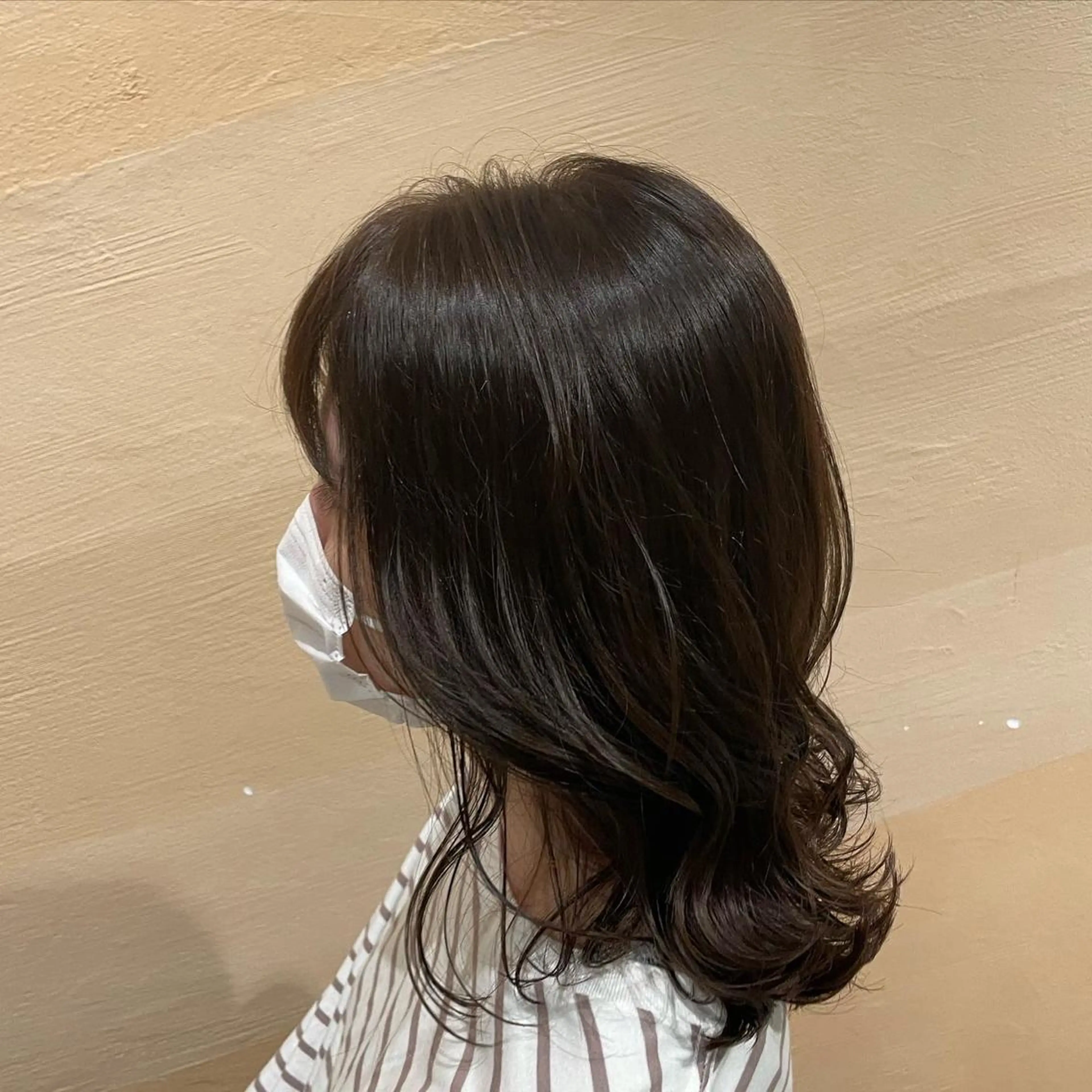 ミディアム ヘアアレンジ 箭内葉月🌿 フェザーパーマ🌿のヘアスタイル