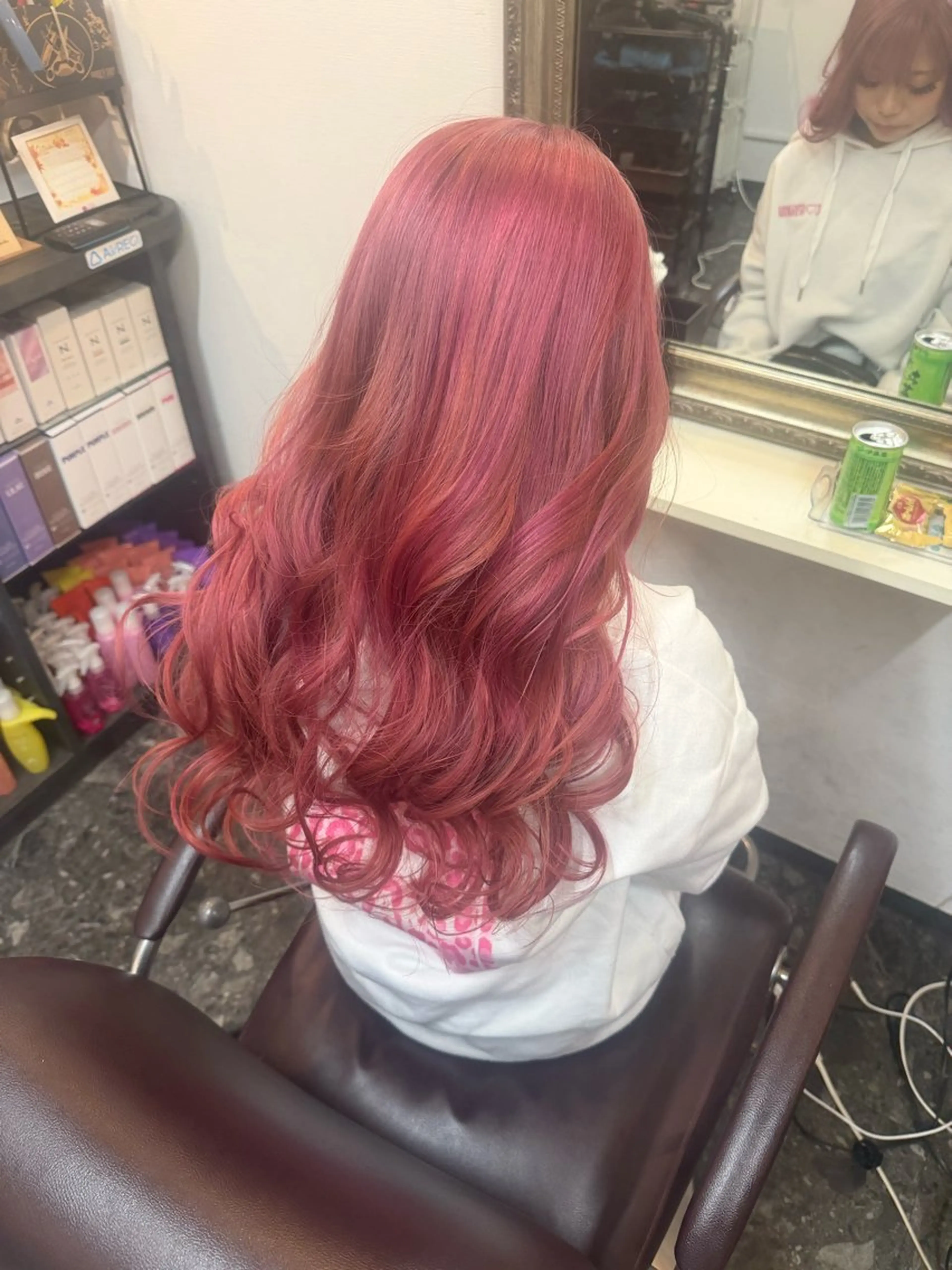 ロング 24twenty four所属・24 twentyfourのヘアスタイル