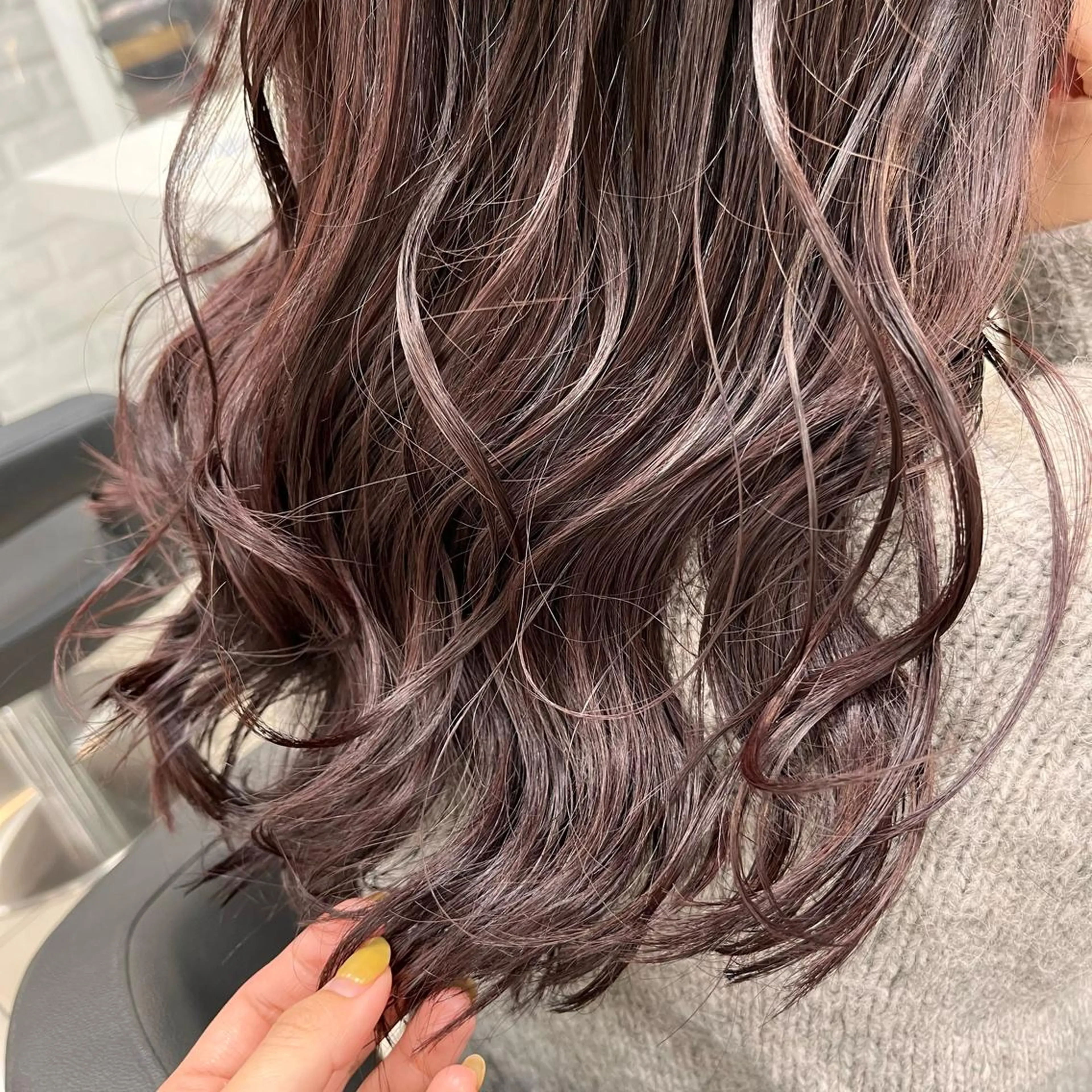 ミディアム カラー イルミナカラー ラベンダーカラー メンズヘア専門🦊 RYOKAのヘアスタイル