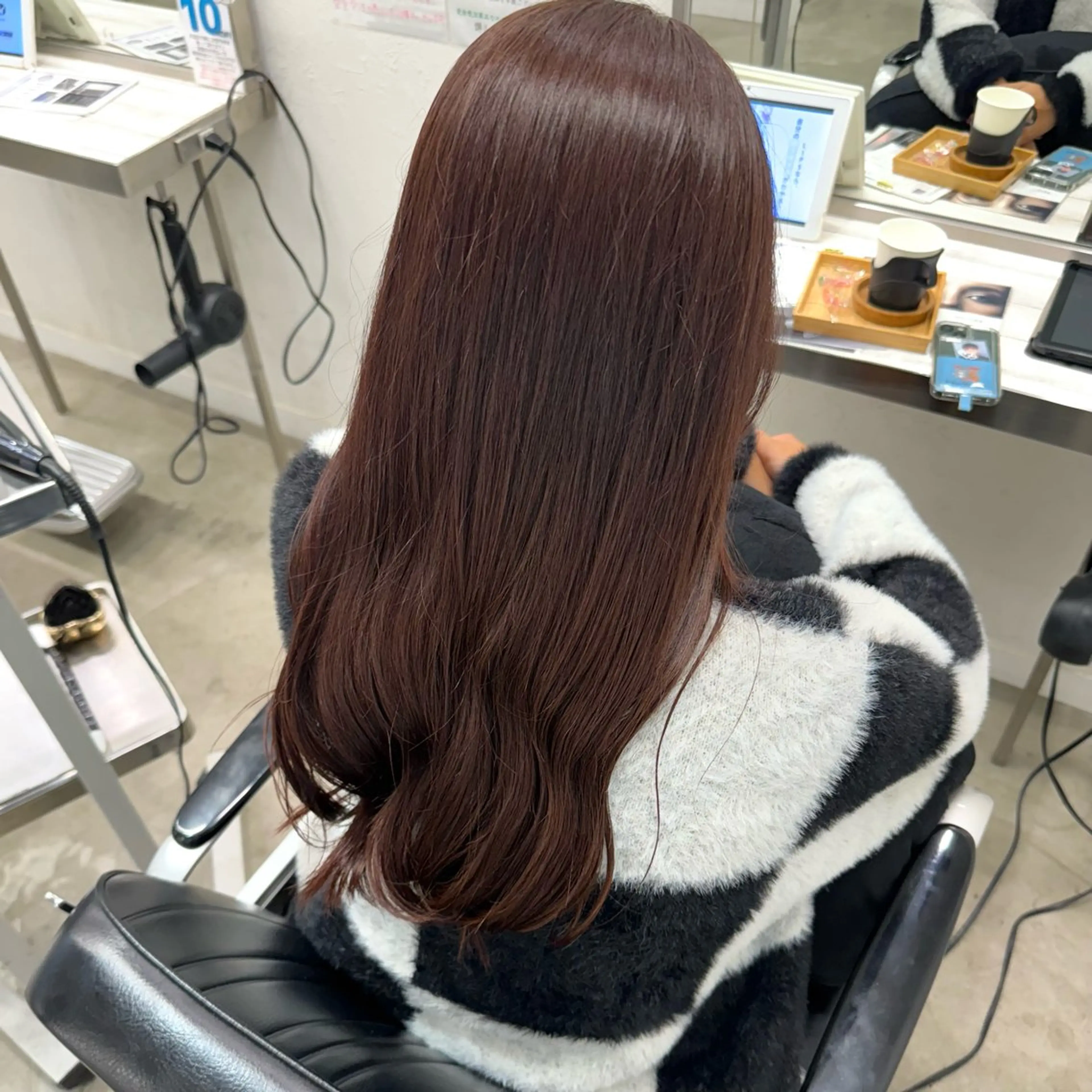 ロング ピンクブラウン 縮毛矯正/暗めカラー AYANO 💗🪽のヘアスタイル