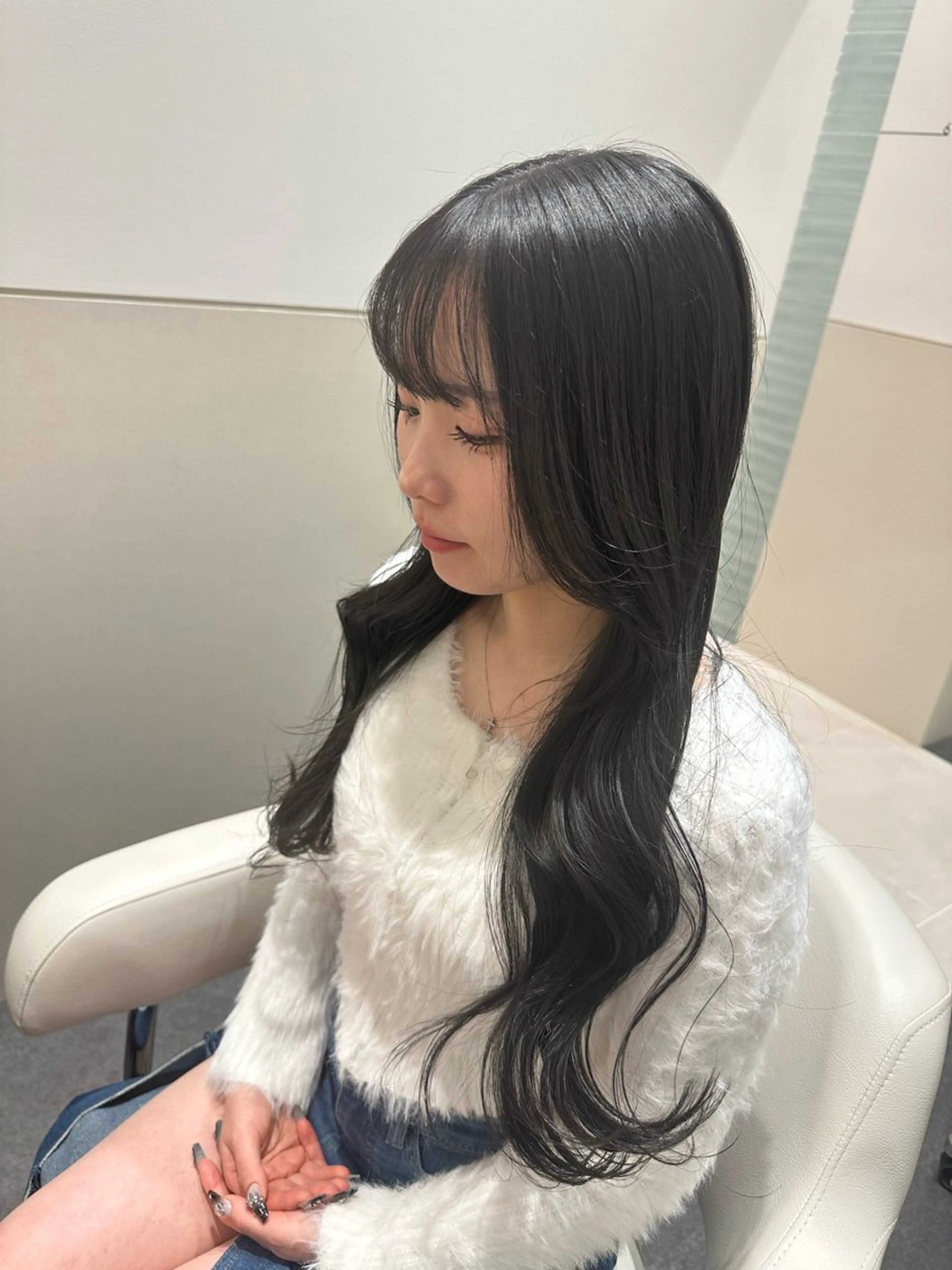 ロング カラー SALOWIN    銀座RAY 2所属・yamashika honokaのヘアスタイル