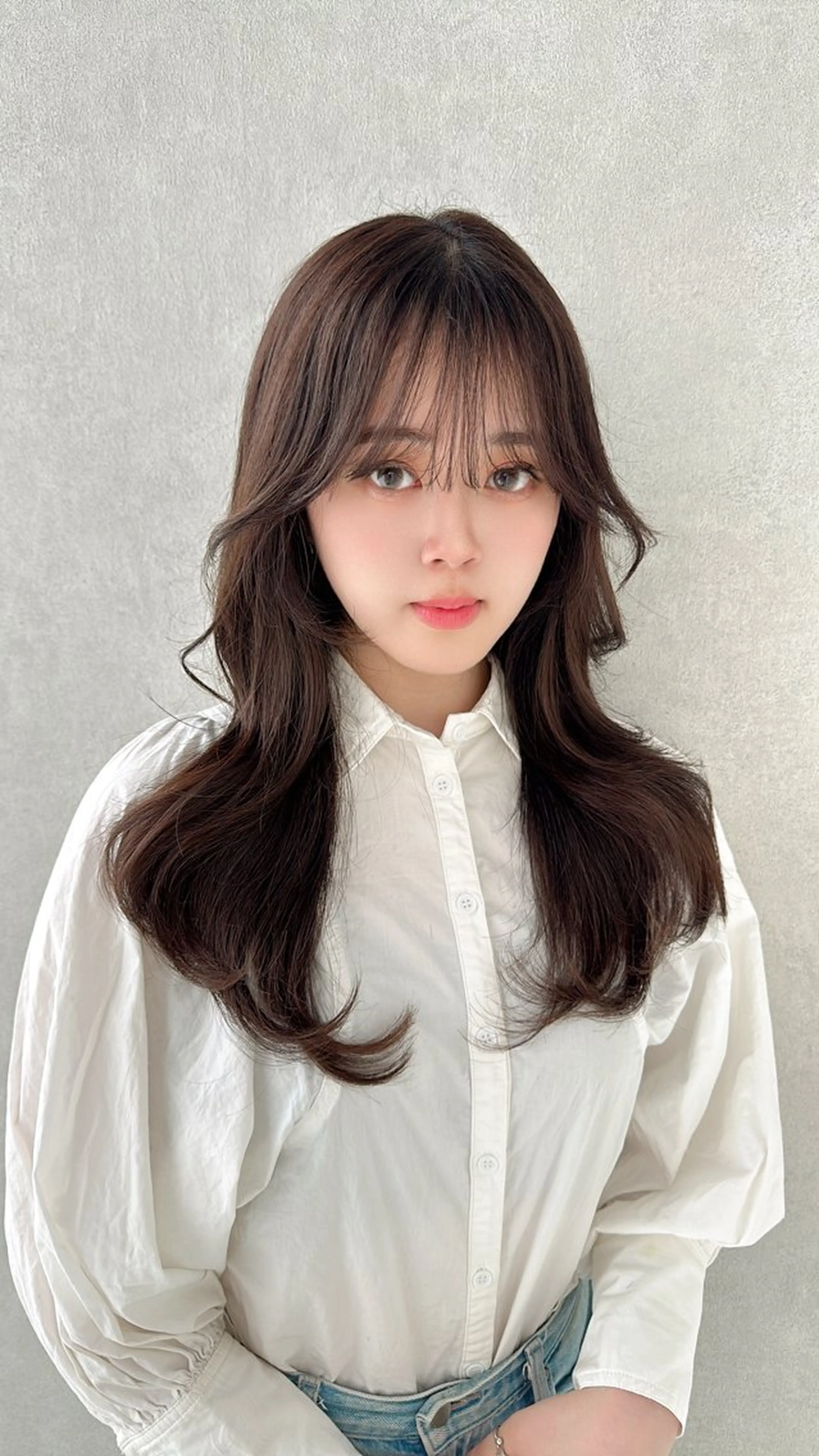 セミロング カラー ヘアアレンジ FERiCIA.  表参道所属・🫧レイヤー特化 🫧吉野翔悟のヘアスタイル