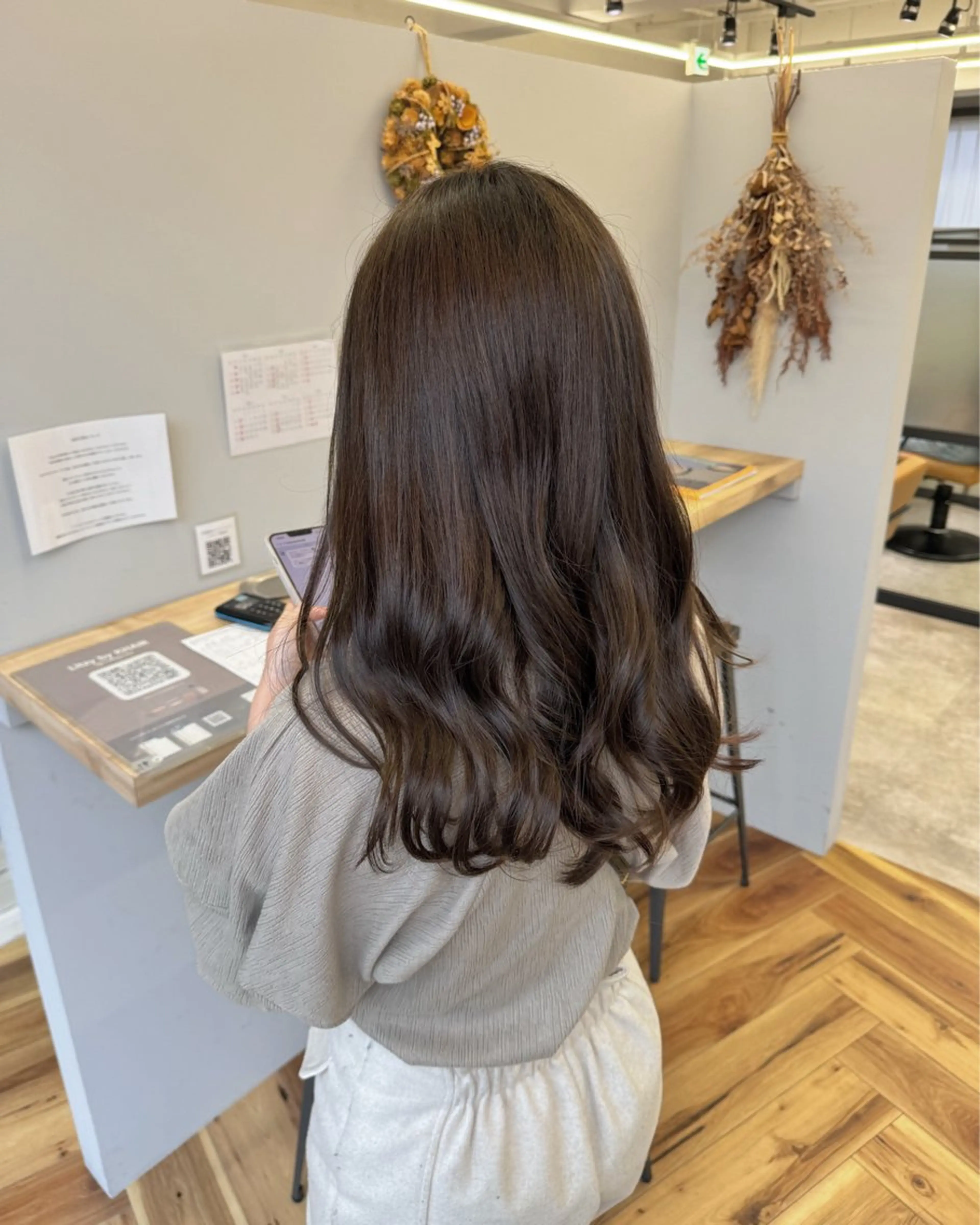 ロング カット ヘアカラー トリートメント 門野 優羽のヘアスタイル