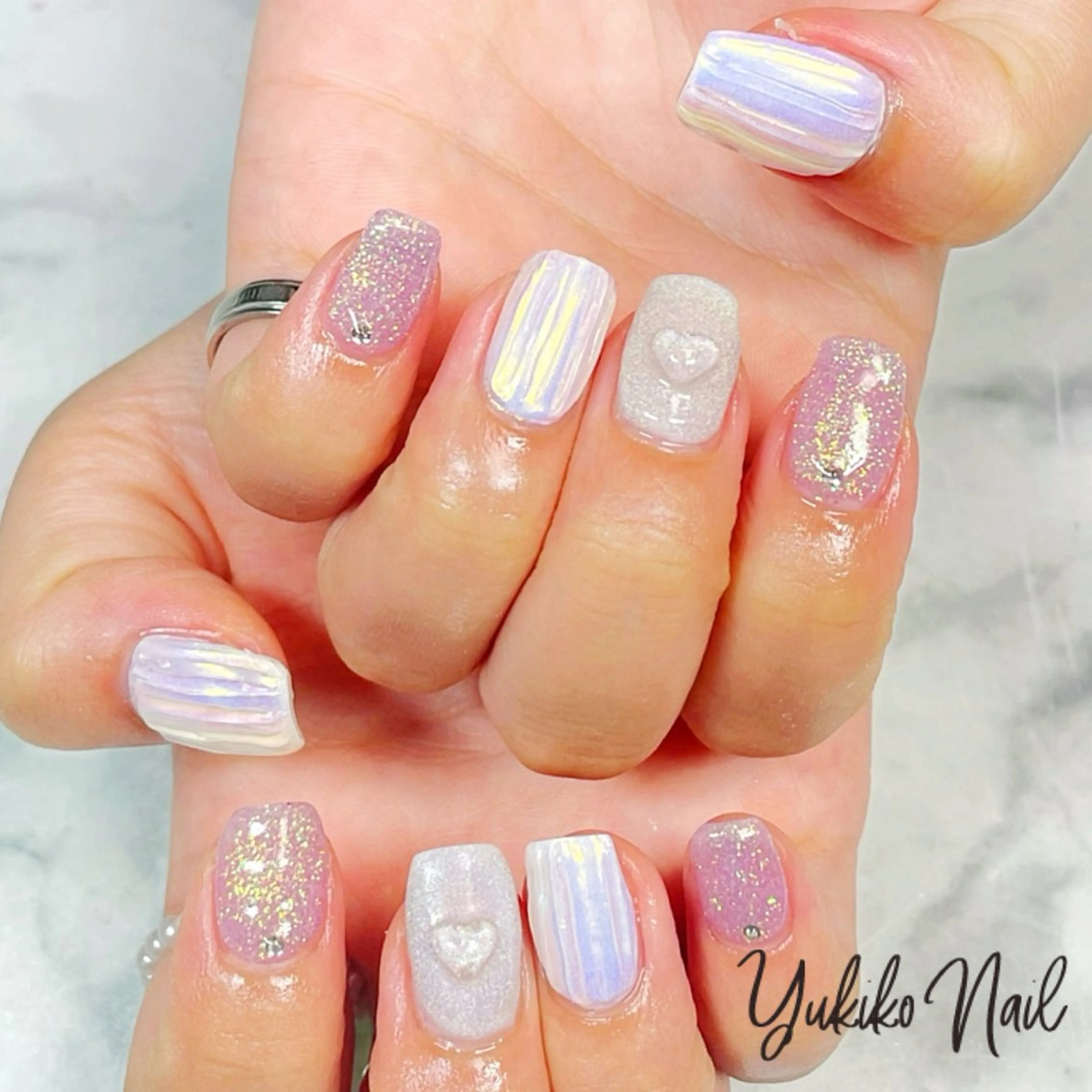ネイル アートネイル オーロラネイル ハート ミラーネイル ホワイト ハンドネイル ユキコ ネイルのネイルデザイン