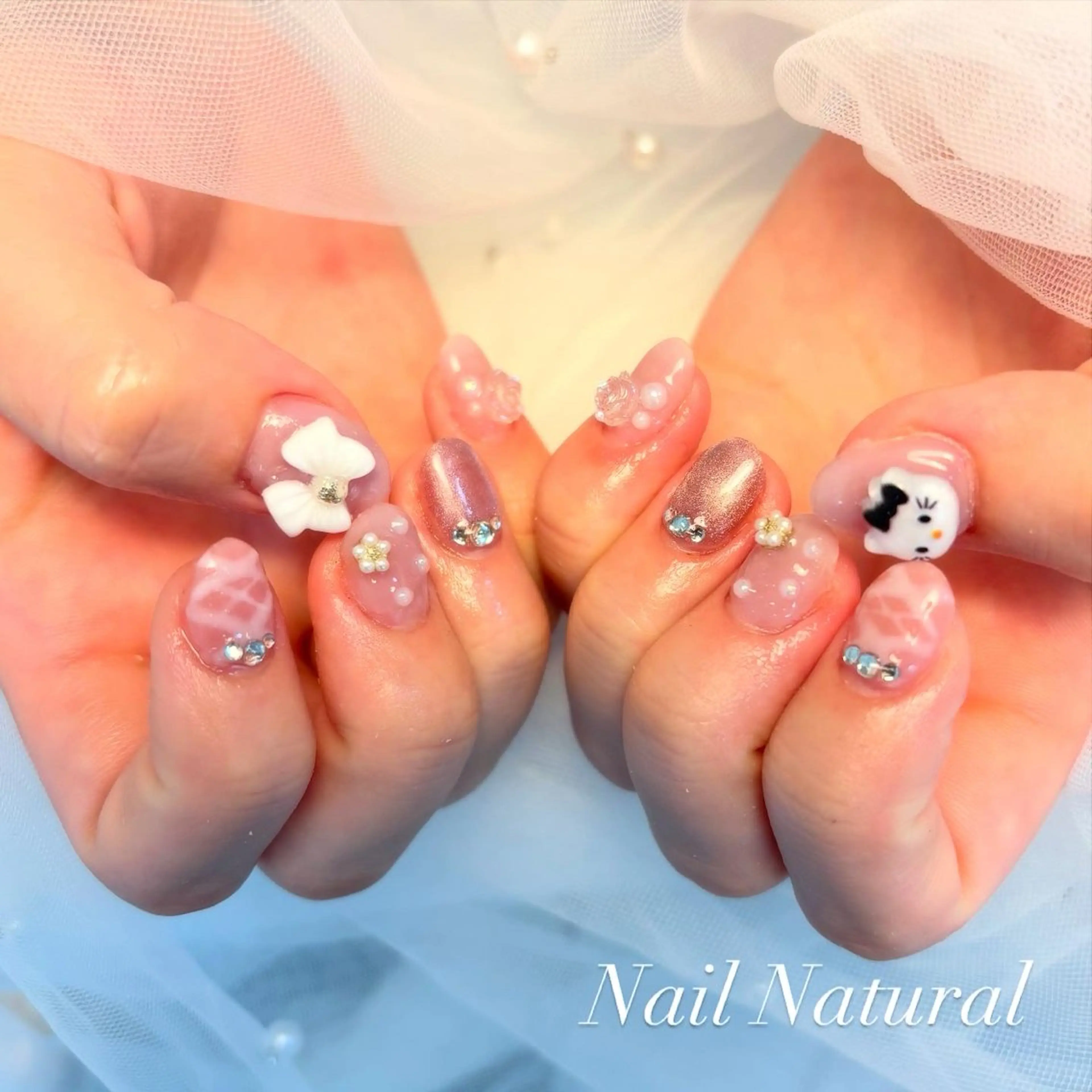 ネイル フラッシュネイル フットネイル フレンチネイル ジェルネイル ガラスフレンチ ハンドネイル Nail salon Natulalのネイルデザイン
