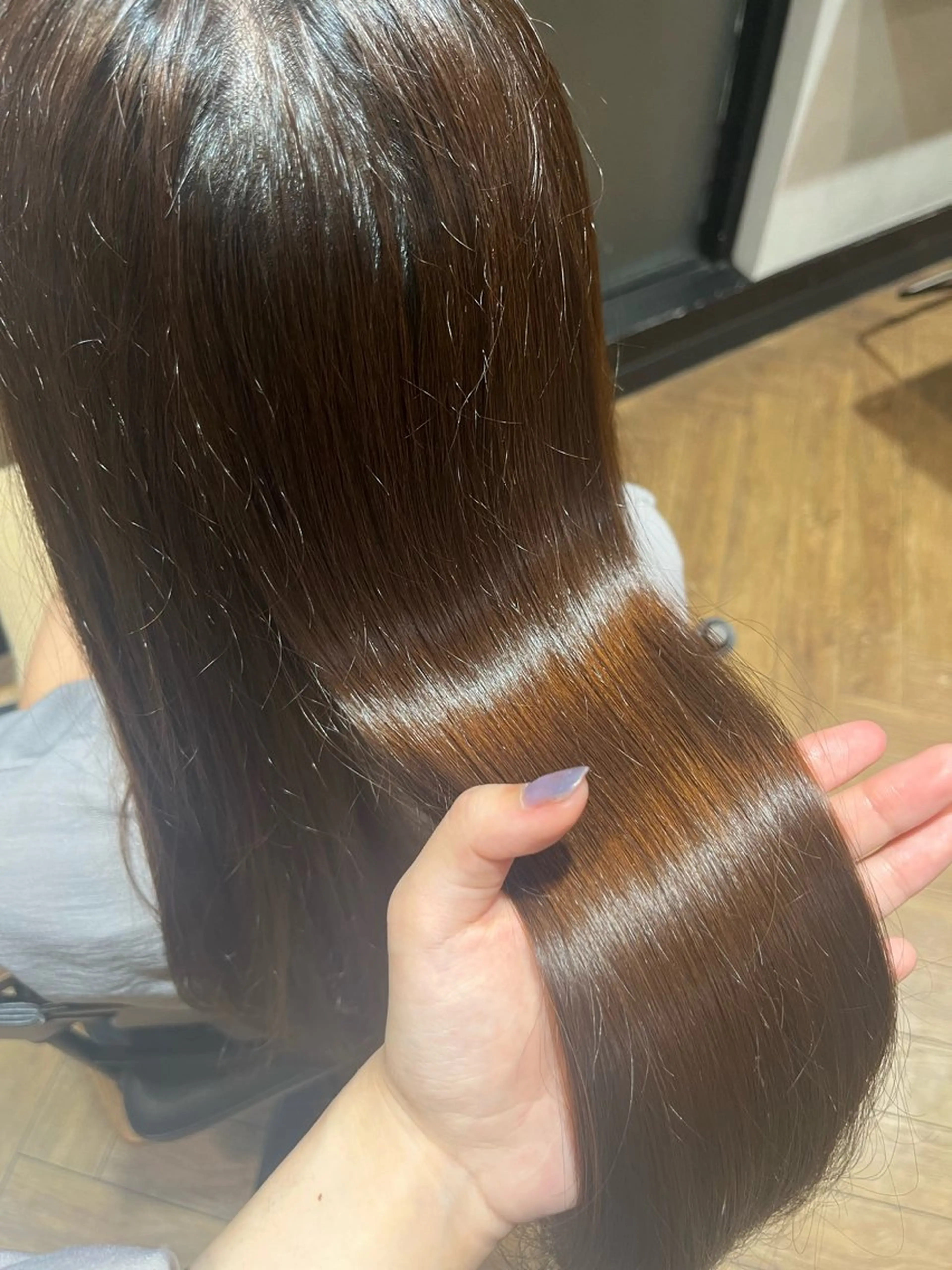 ロング トリートメント 袋瀬 玲奈のヘアスタイル