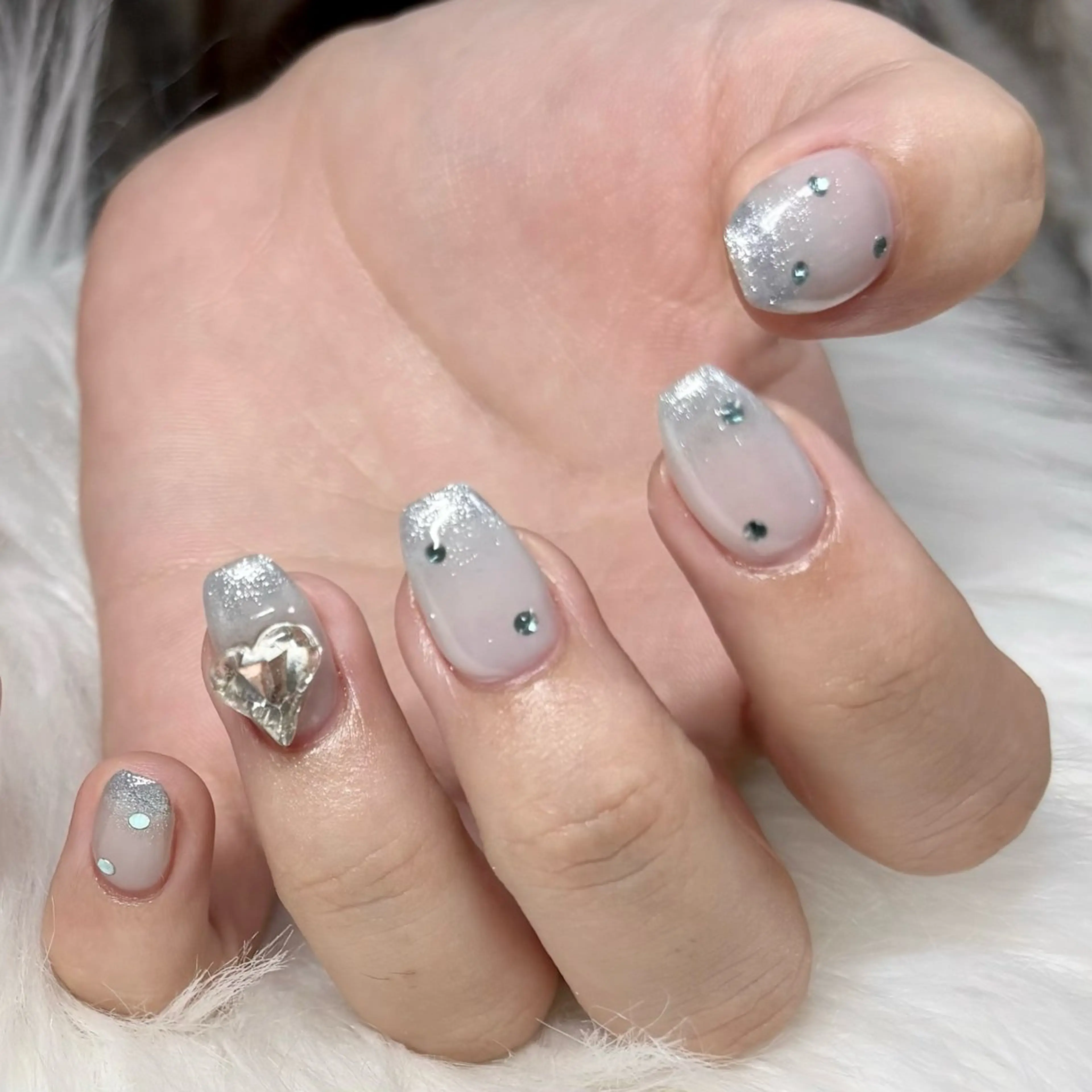 ネイル ハンドネイル ayaka🌺 【パラジェル取扱店】のネイルデザイン