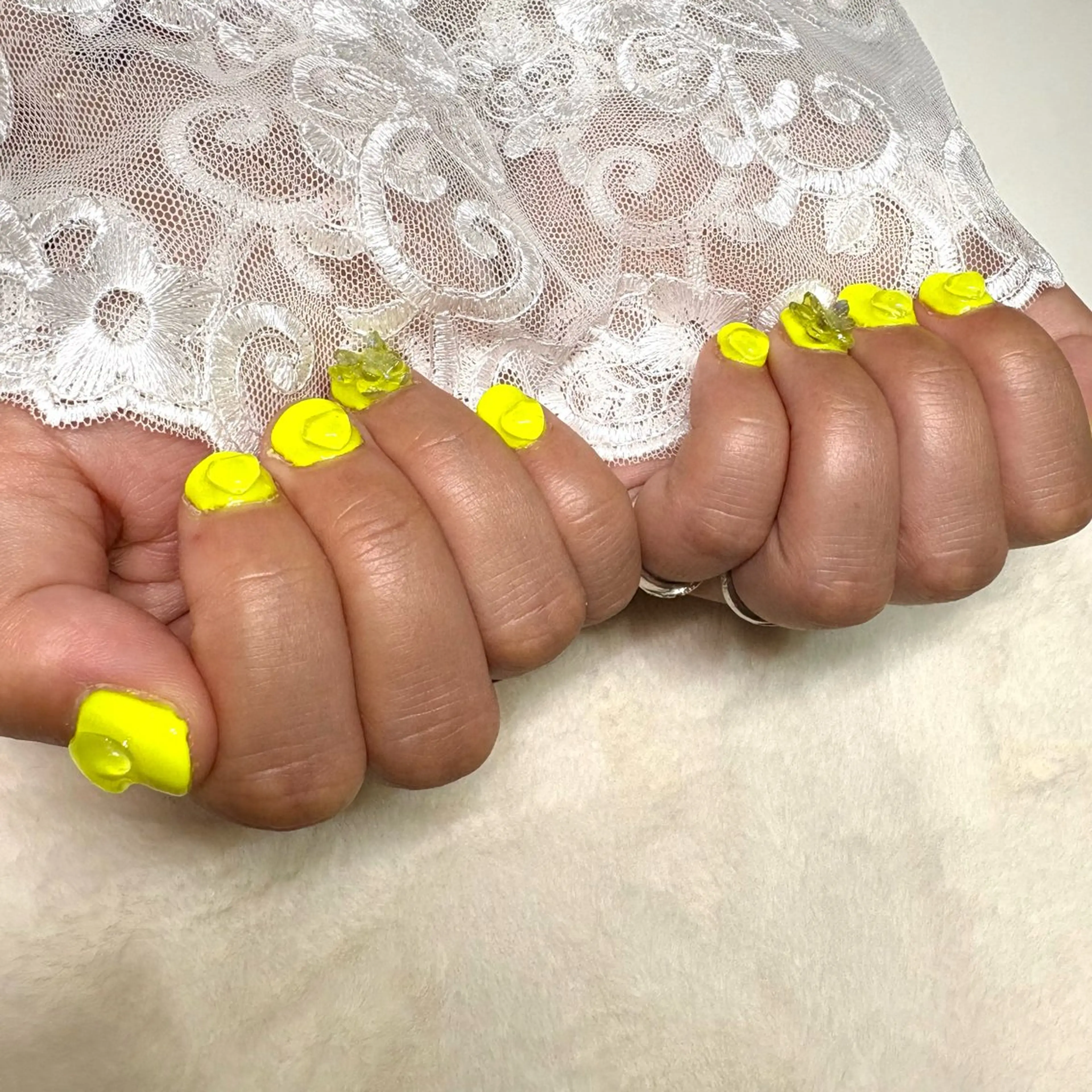 ネイル 長さ出し ワンカラーネイル HairMake3 楓花のネイルデザイン