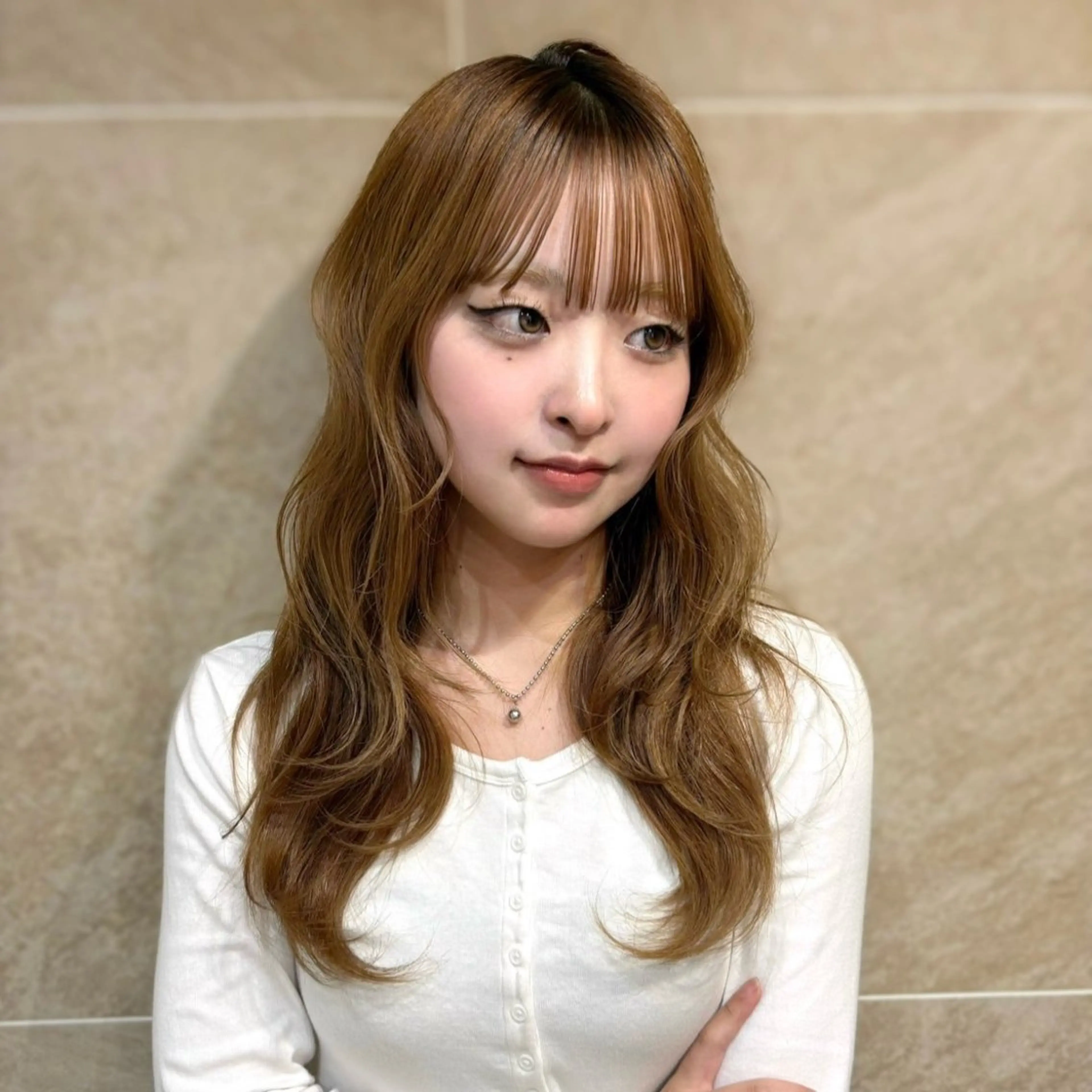 ロング カラー miku🧸 カットモデル/韓国風のヘアスタイル