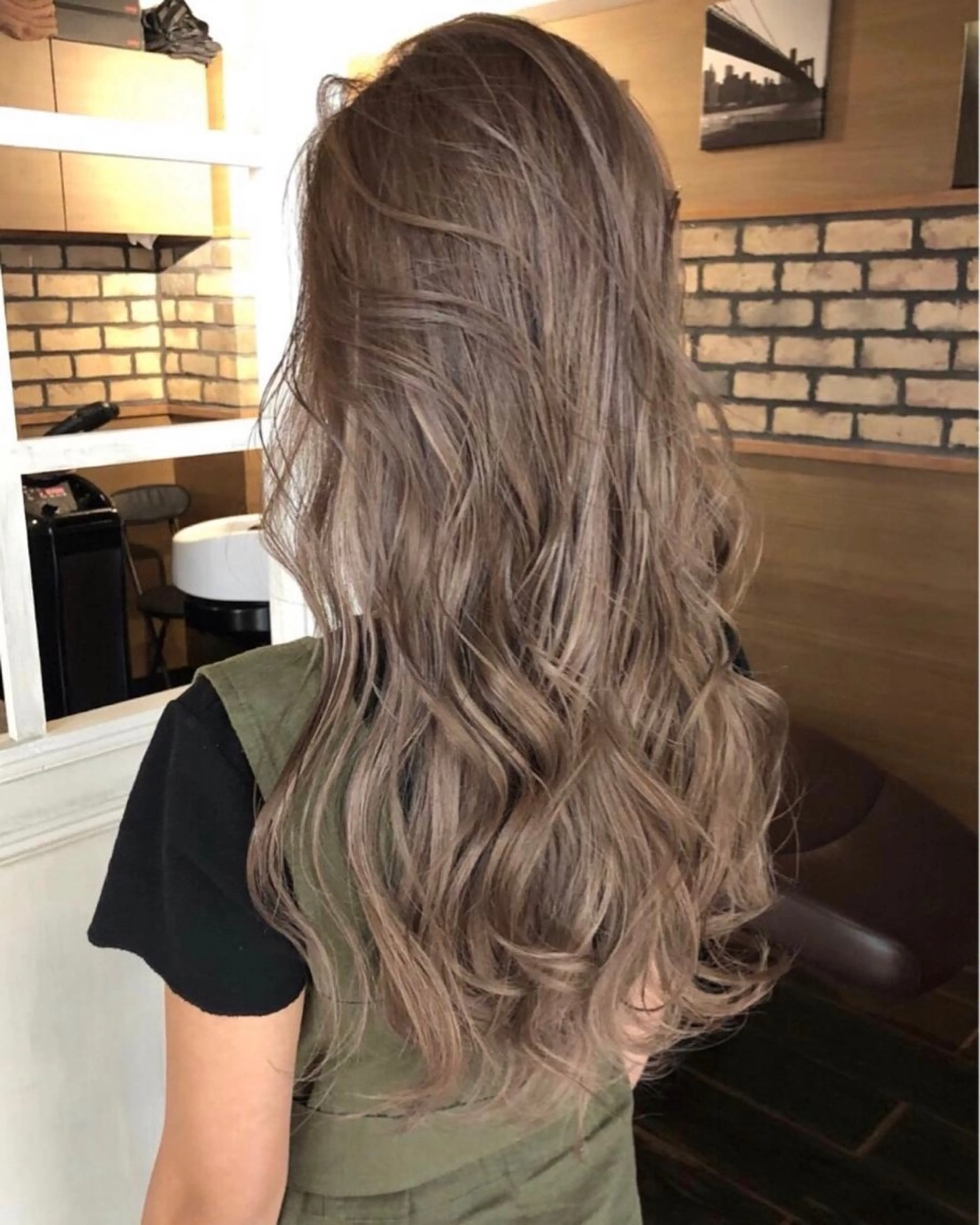 カラー 糸川 伸樹のヘアスタイル