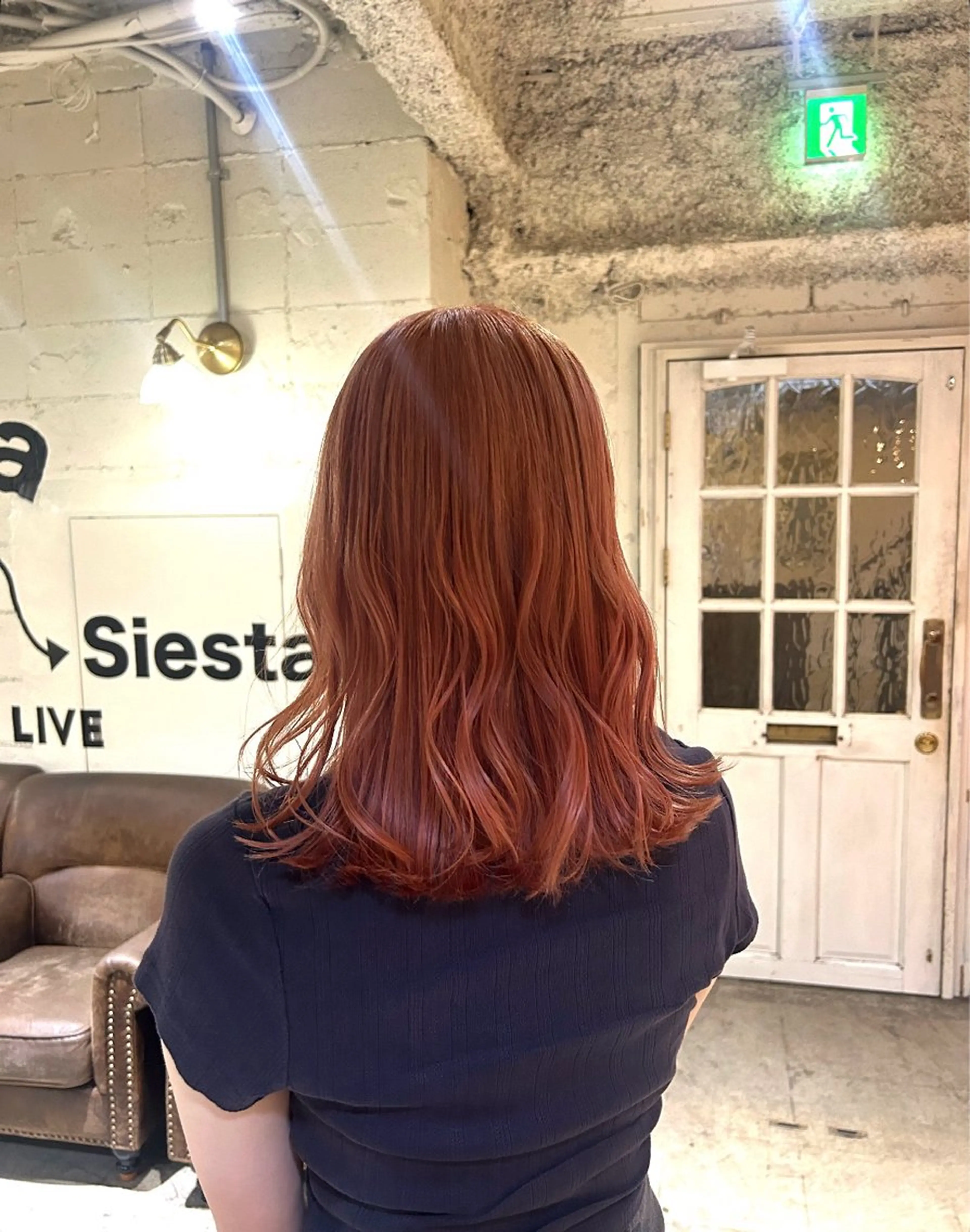 ミディアム ヘアカラー トリートメント ☁️透明感カラー☁️ Reikaのヘアスタイル