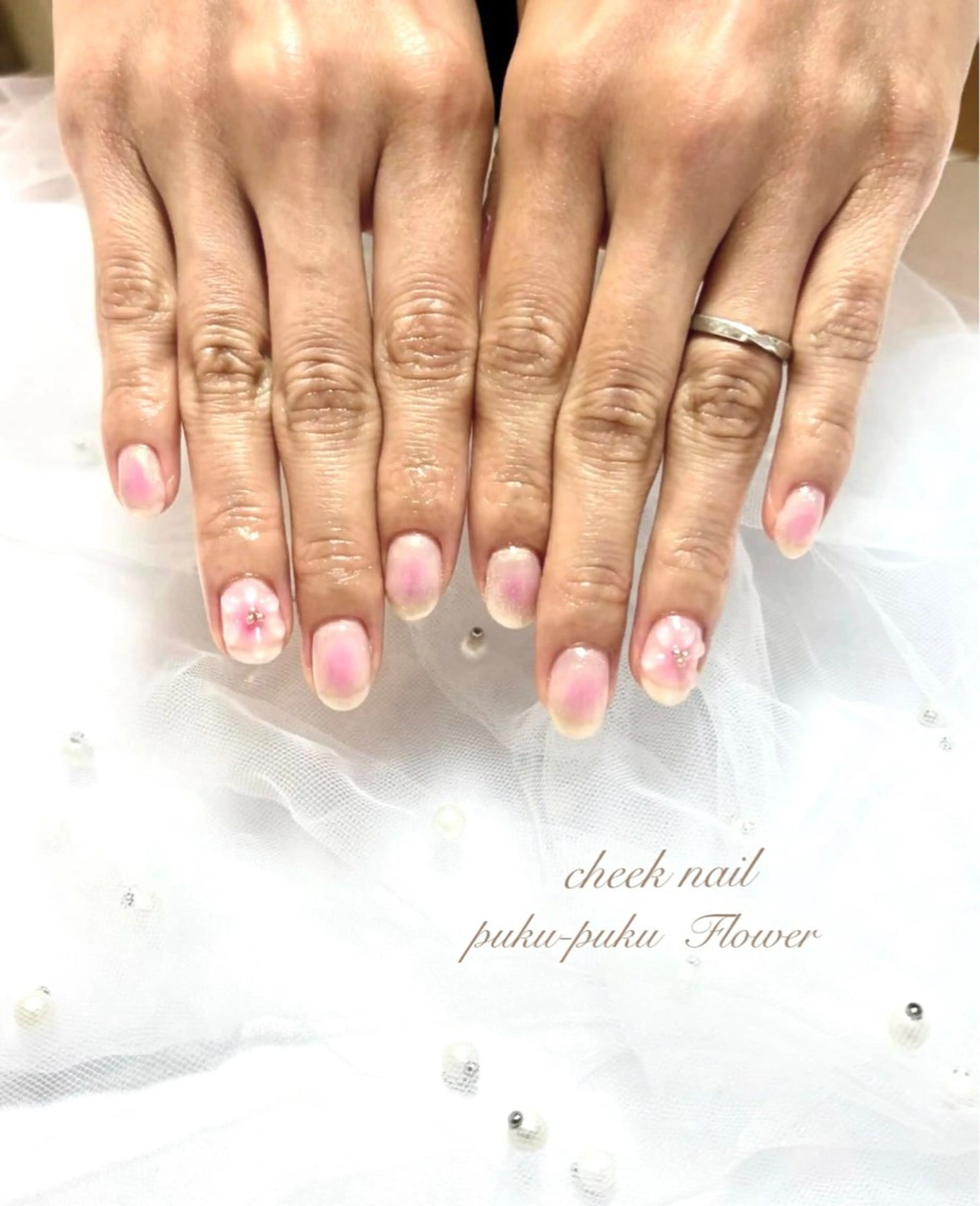 ネイル チークネイル ぷっくりネイル nonno. icaのネイルデザイン