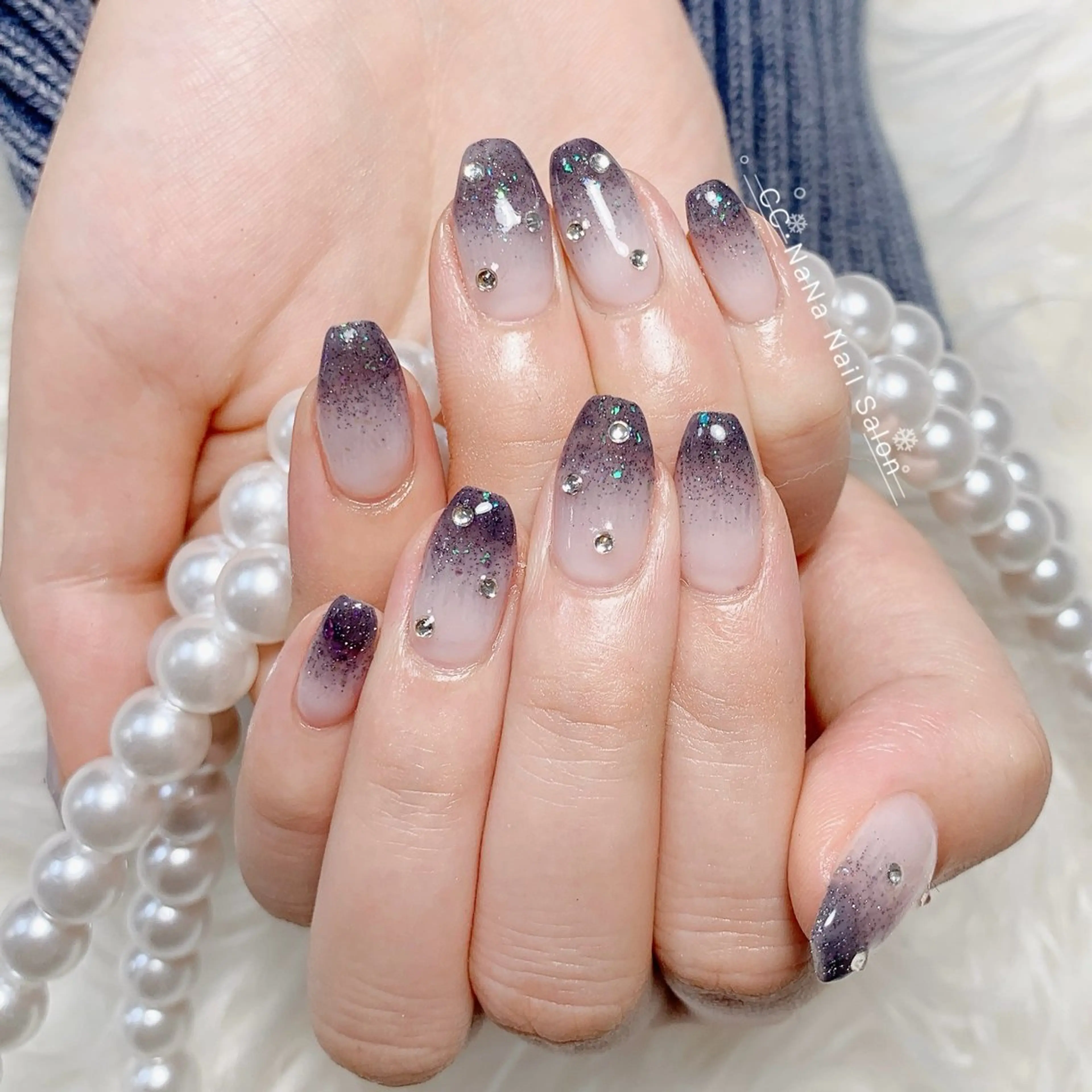 ネイル キラキラネイル シンプルネイル ハンドネイル 💎CC・NaNa 韓国風ネイル🌙のネイルデザイン