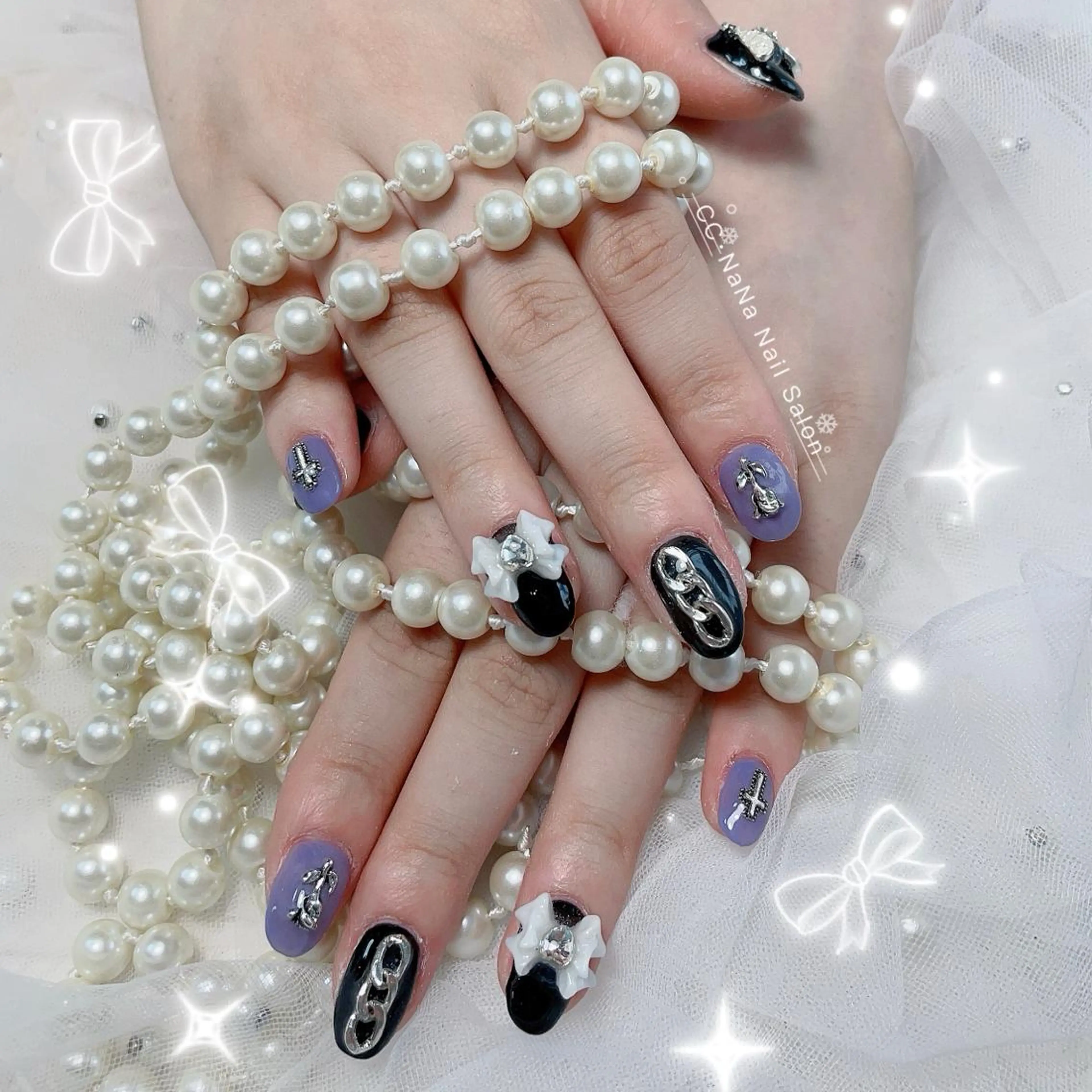 ネイル チークネイル フラッシュネイル ジェルネイル ハート キラキラネイル ハンドネイル 💎CC・NaNa 韓国風ネイル🌙のネイルデザイン