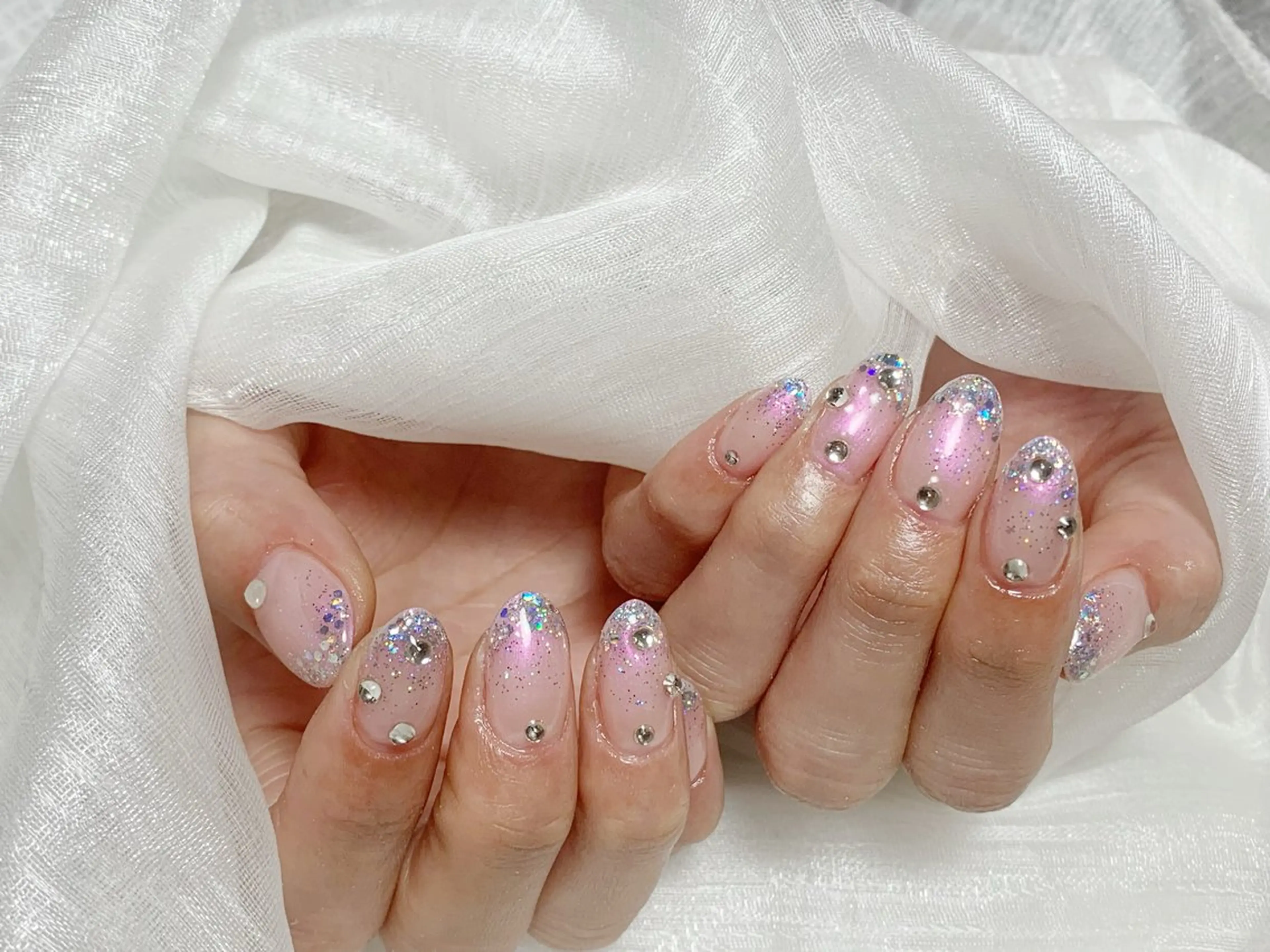 ネイル U·Mi nail salon所属・U·Mi 上野御徒町容のネイルデザイン