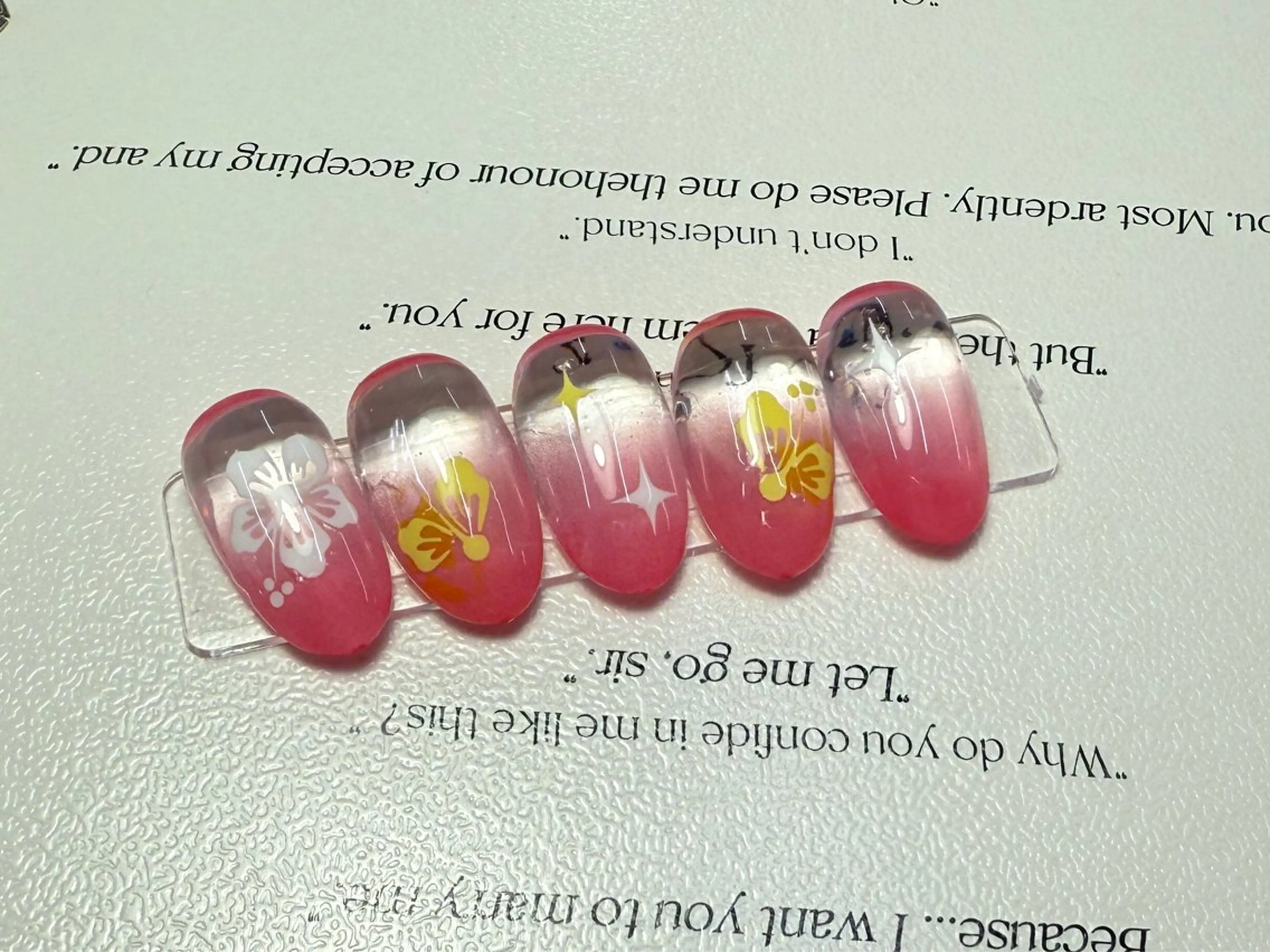 ネイル ハンドネイル ToliyDeliy Nail Salonのネイルデザイン