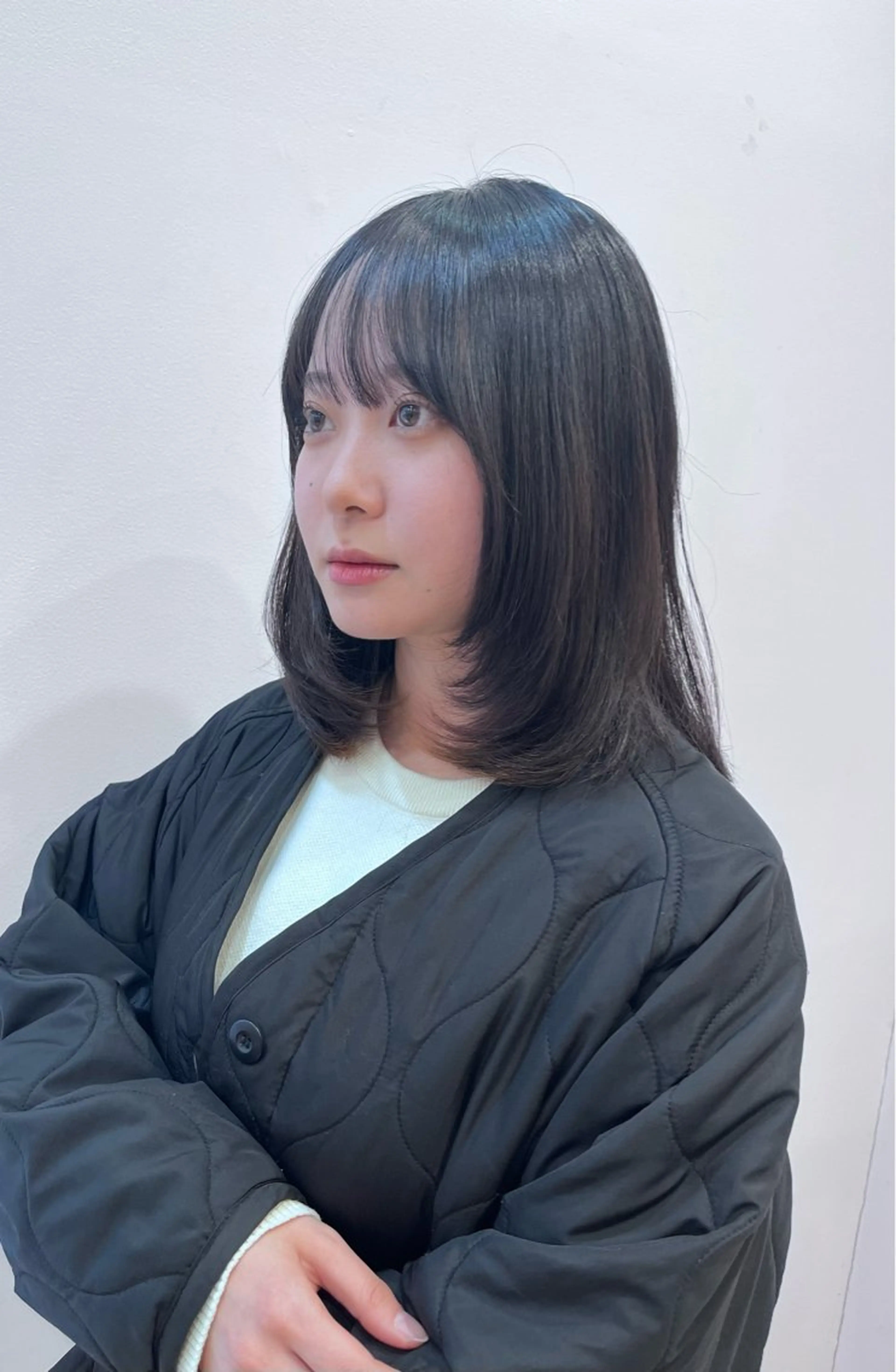 ミディアム カラー くびれヘア 顔周りカット 韓国風ヘア レイヤーカット 似合わせカット カット トリートメント LUNA🌙韓国ヘア 🌙レイヤーカットのヘアスタイル