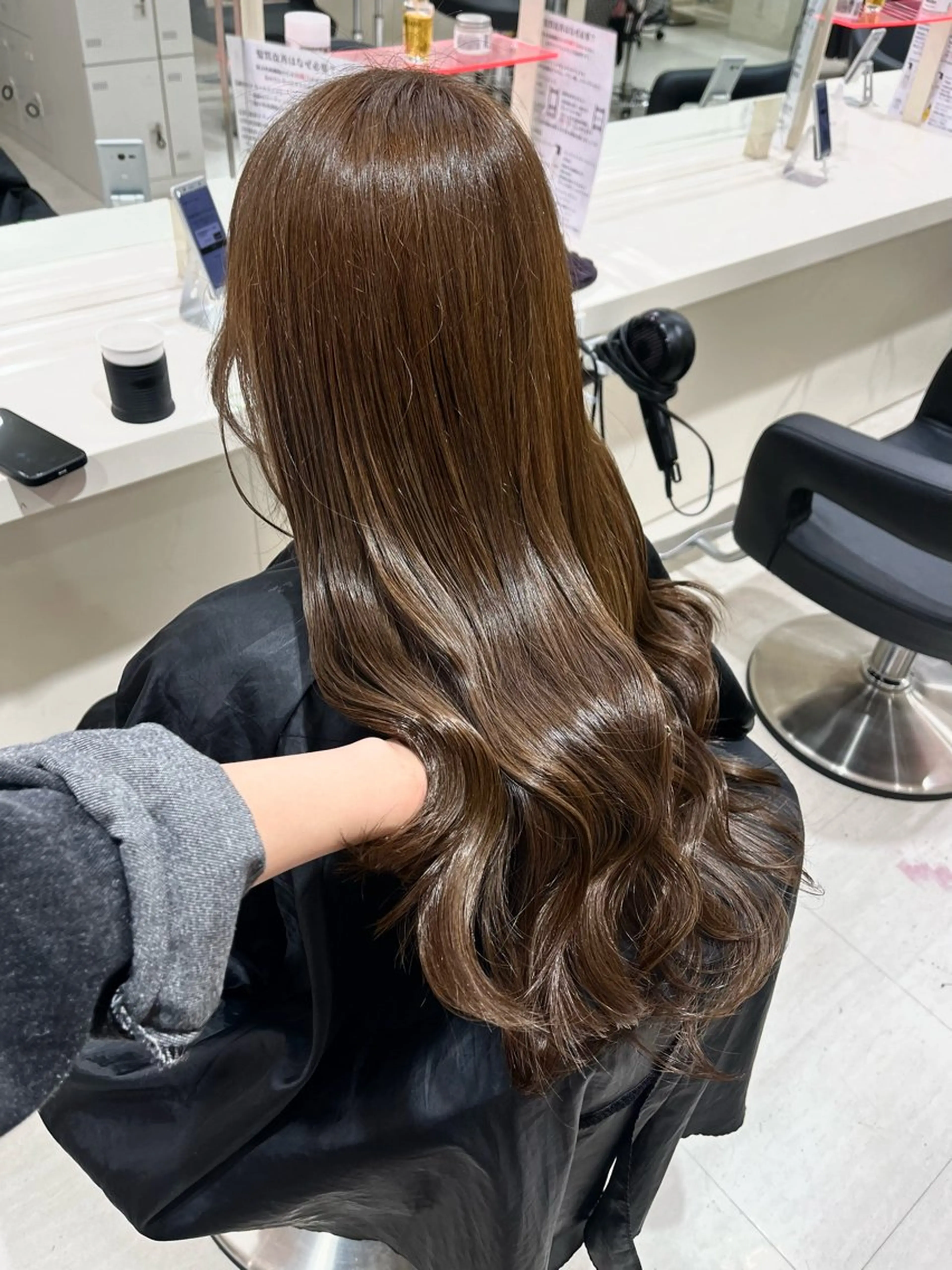 ロング カラー ベージュカラー 大人上品ベージュ 🎀HARUNAのヘアスタイル