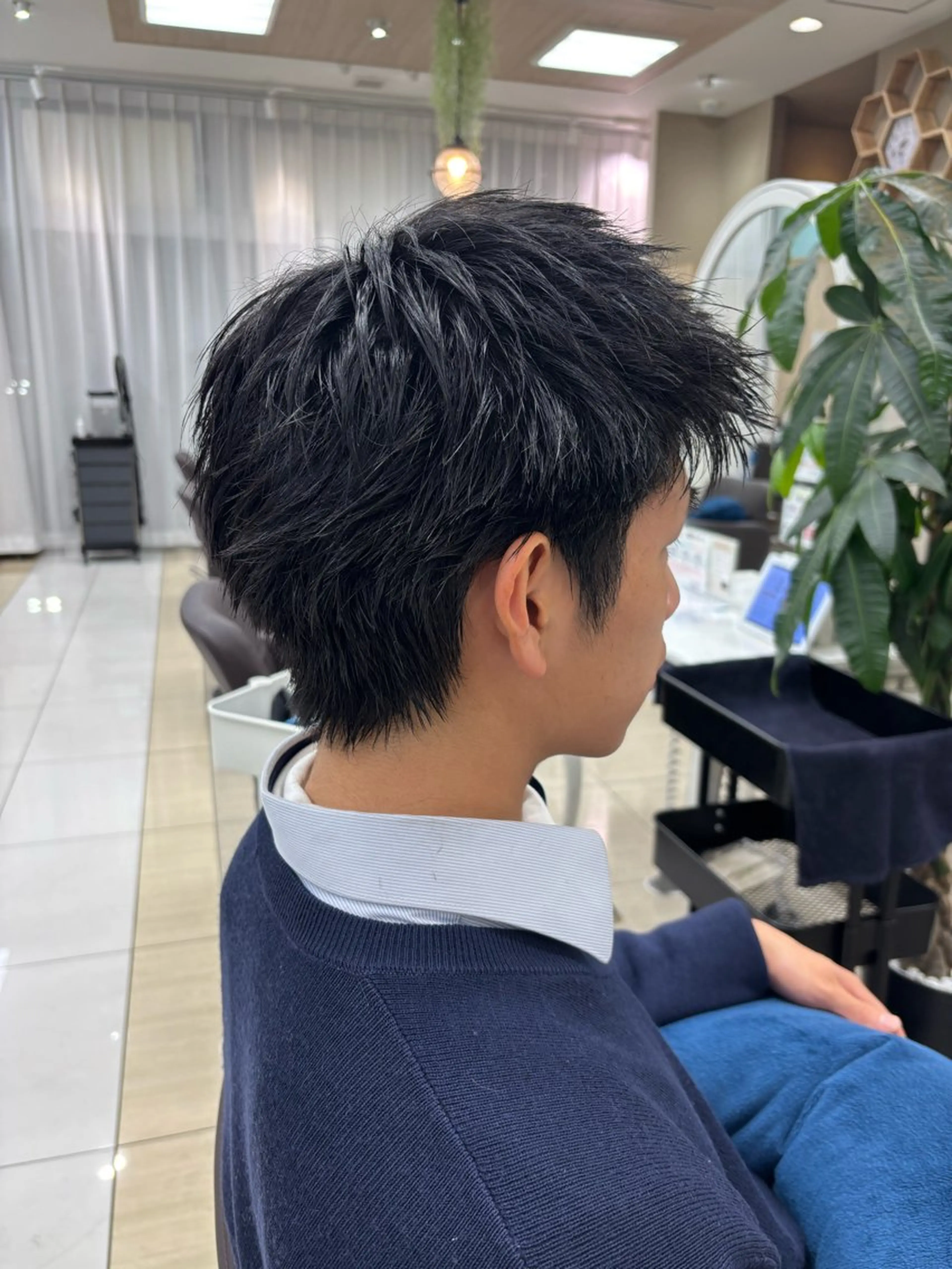 ショート カット EARTH 寺本尚生のヘアスタイル