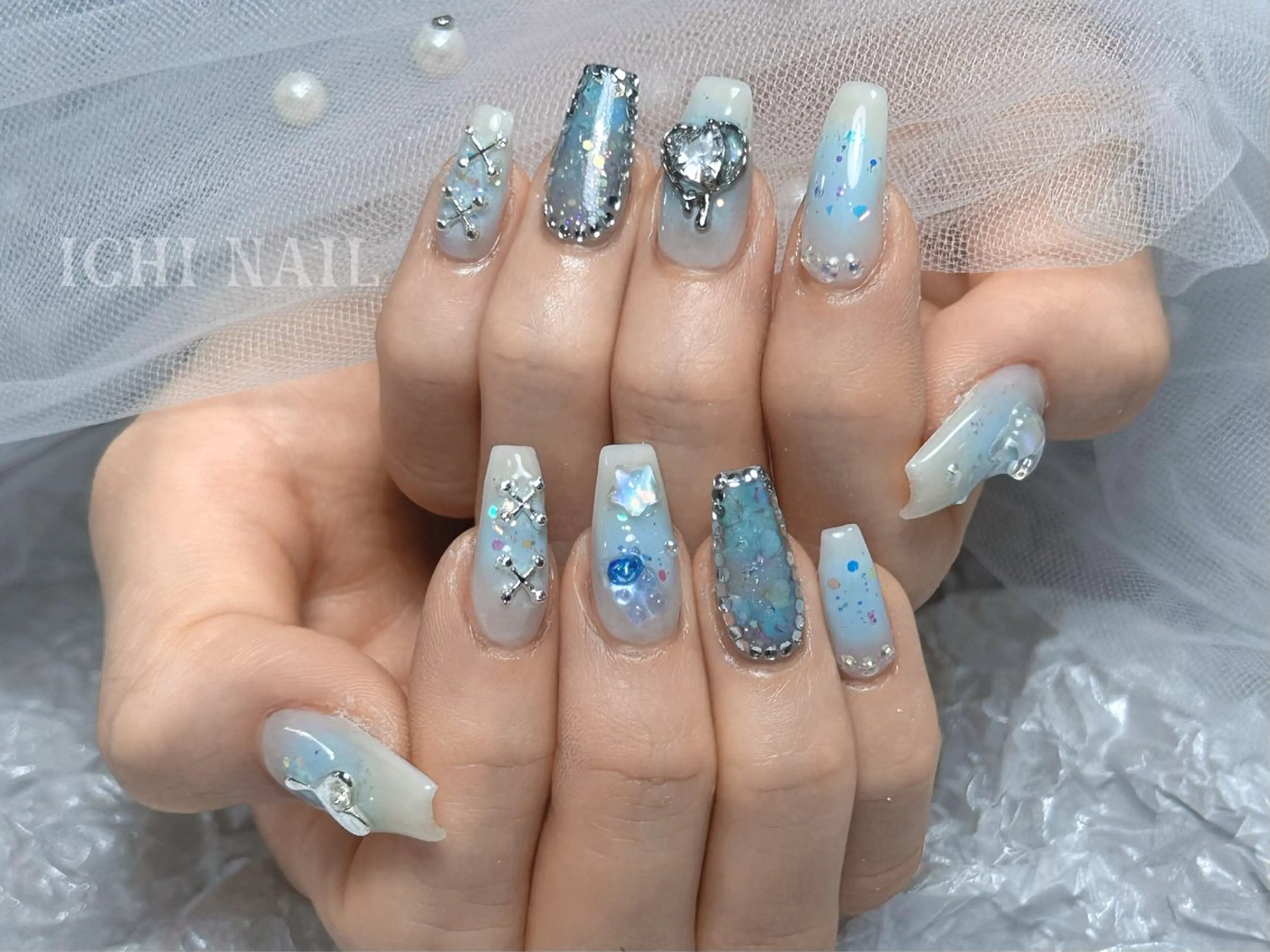 ネイル ハンドネイル 🧚🏻‍♀️ NOHA🎀のネイルデザイン